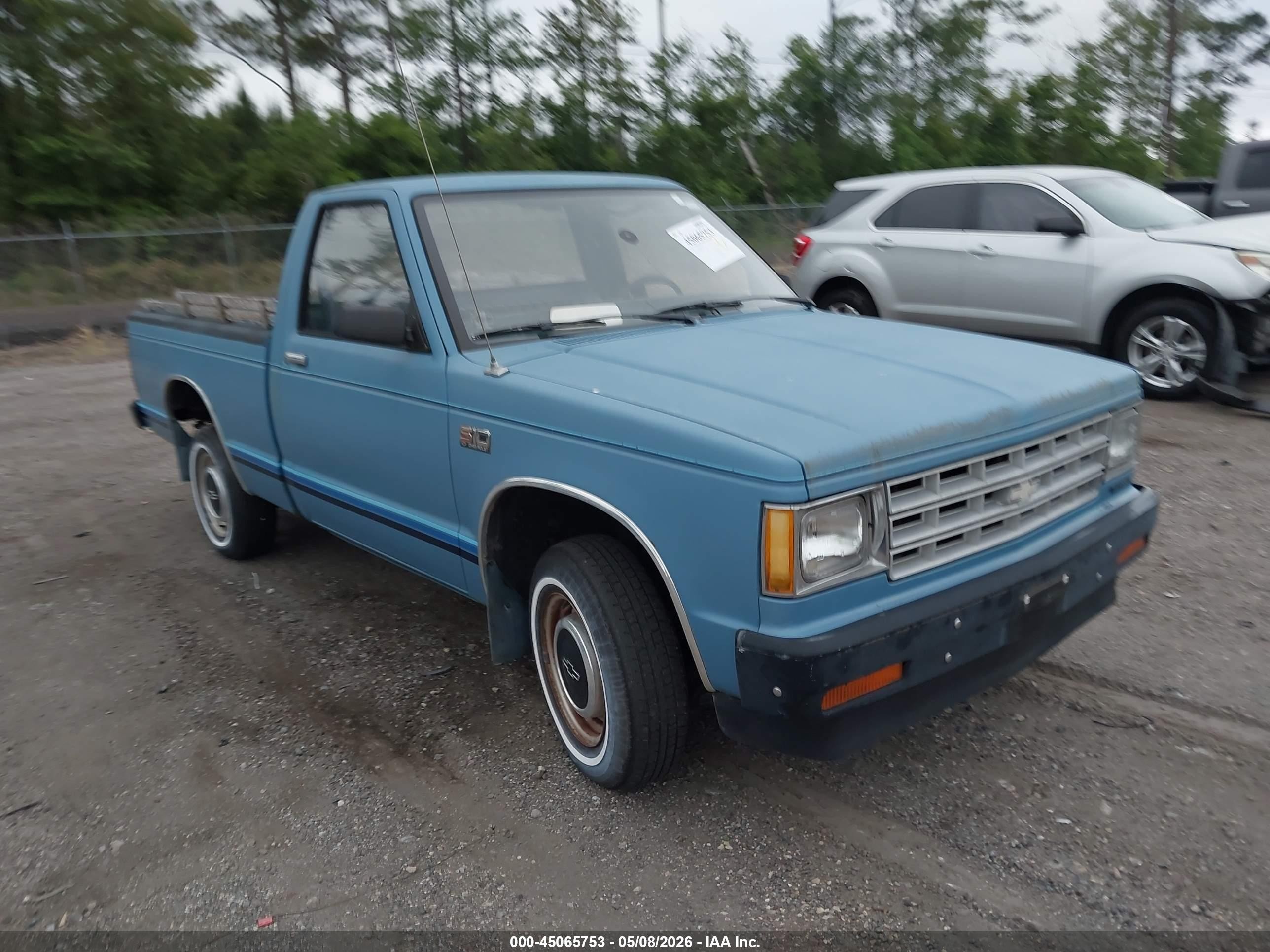 1985 Chevrolet S-10, VIN 1GCBS14E2F2228562 — Normal wear