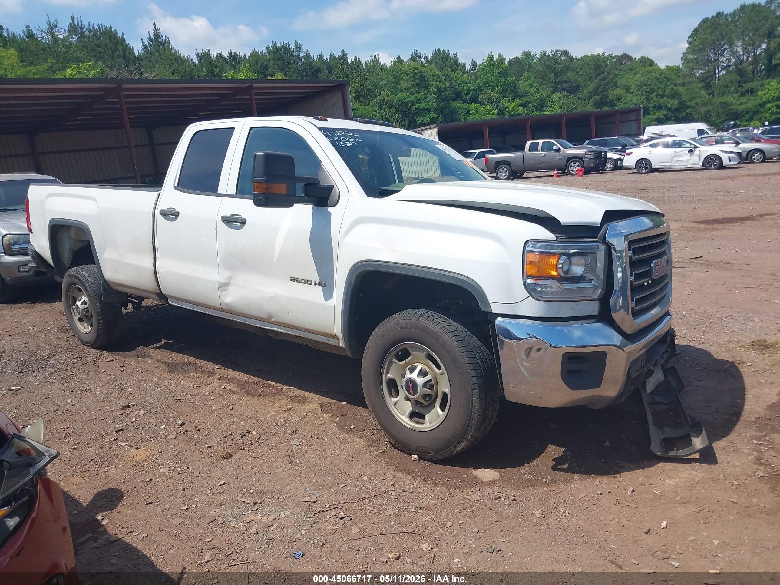 2019 GMC Sierra 2500HD, VIN 2GT21NEG6K1151537 — Side