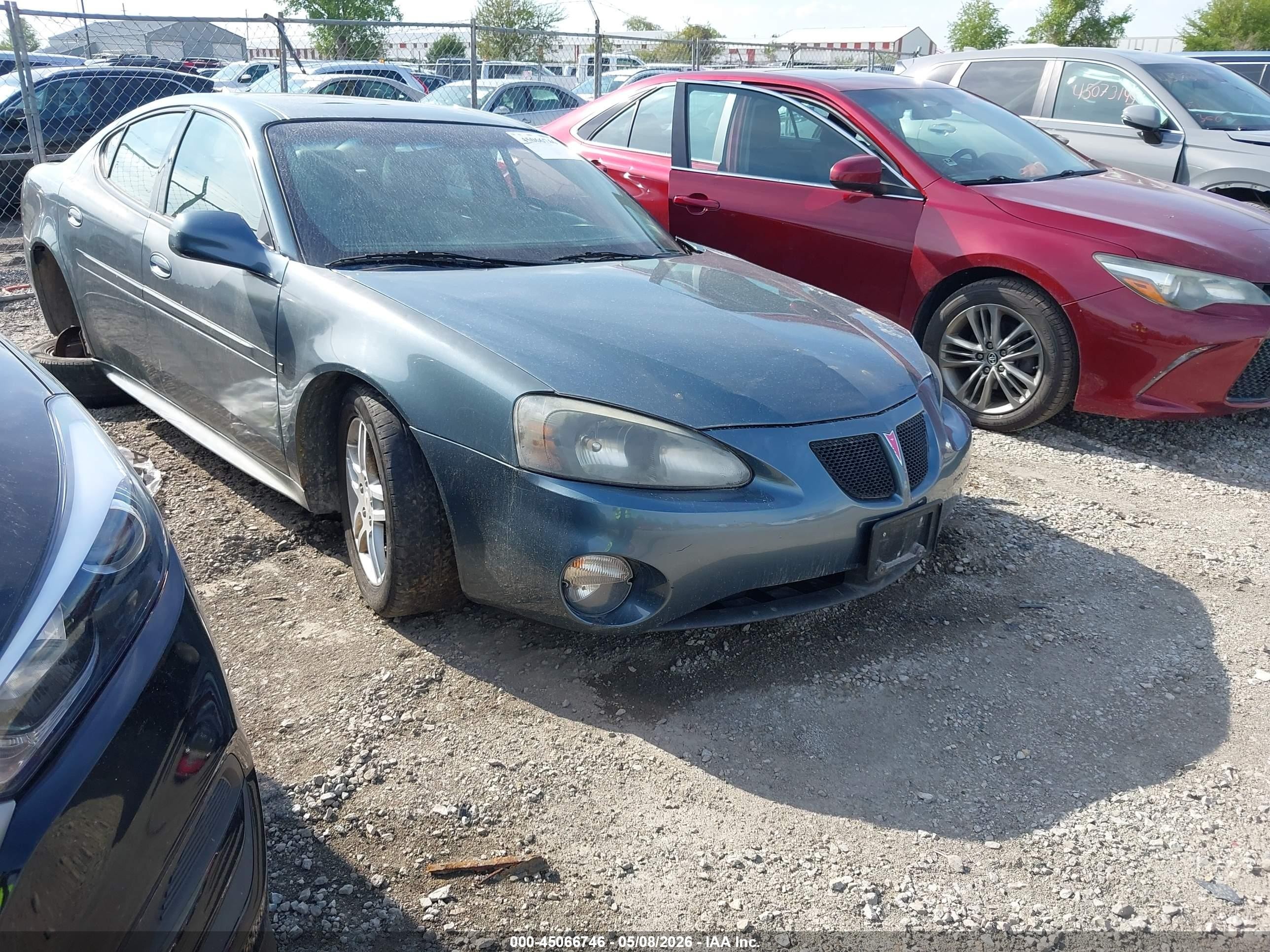 2006 Pontiac Grand Prix GT, VIN 2G2WR554X61306276 — Side