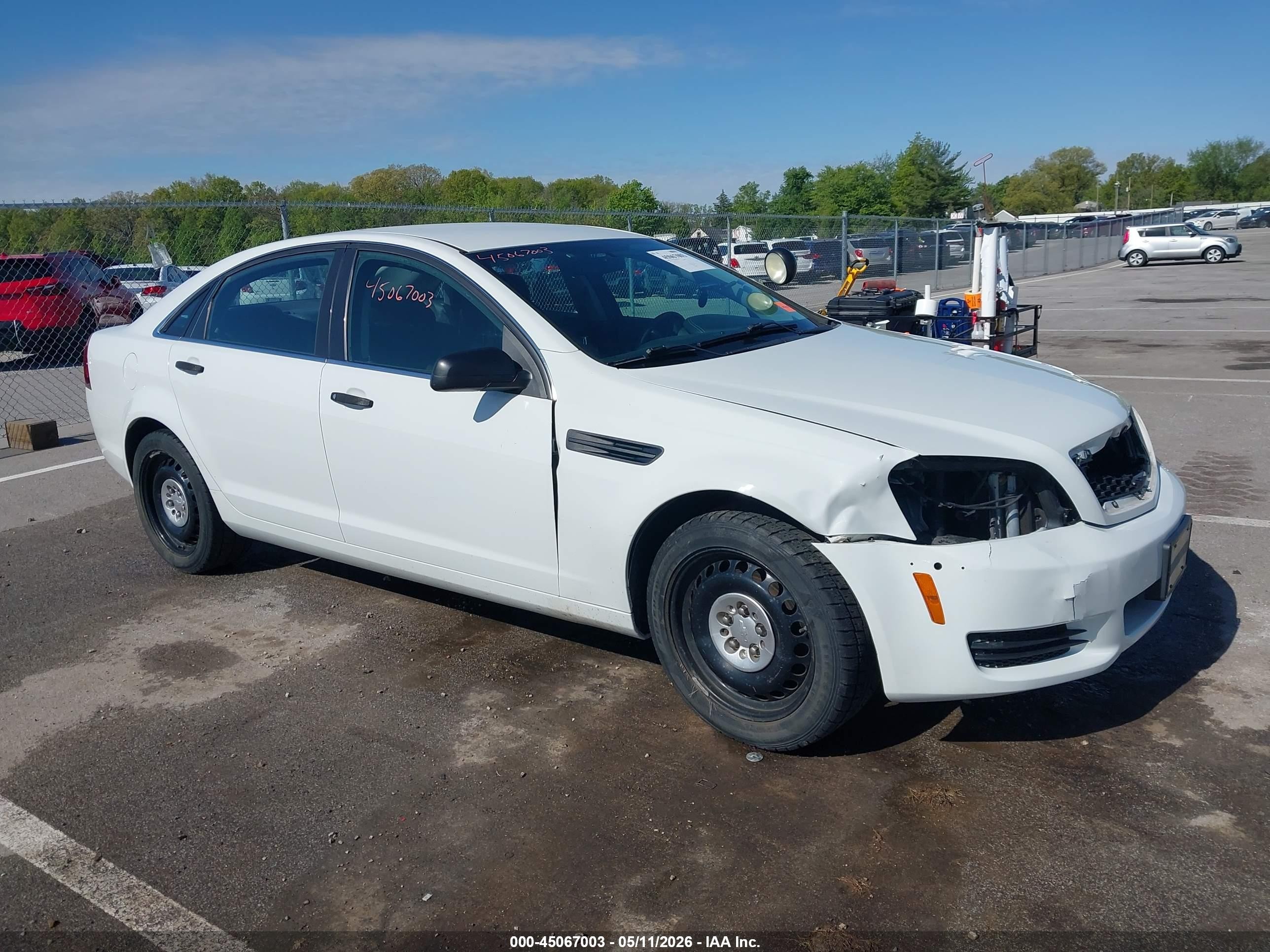 2017 Chevrolet Caprice Police Police, VIN 6G3NS5U35HL305394 — Front end