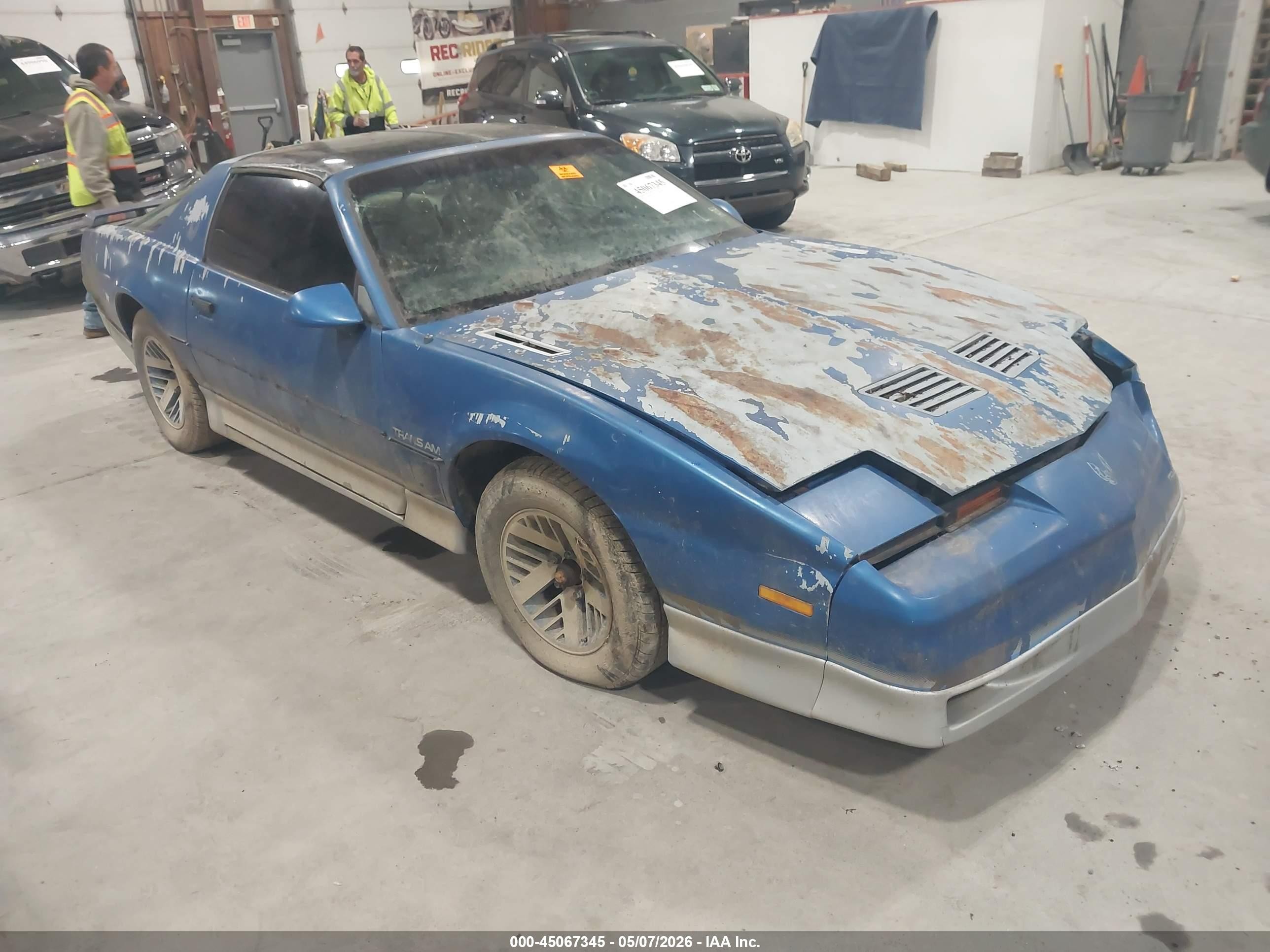1985 Pontiac Firebird Trans Am, VIN 1G2FW87F3FN237650 — Normal wear