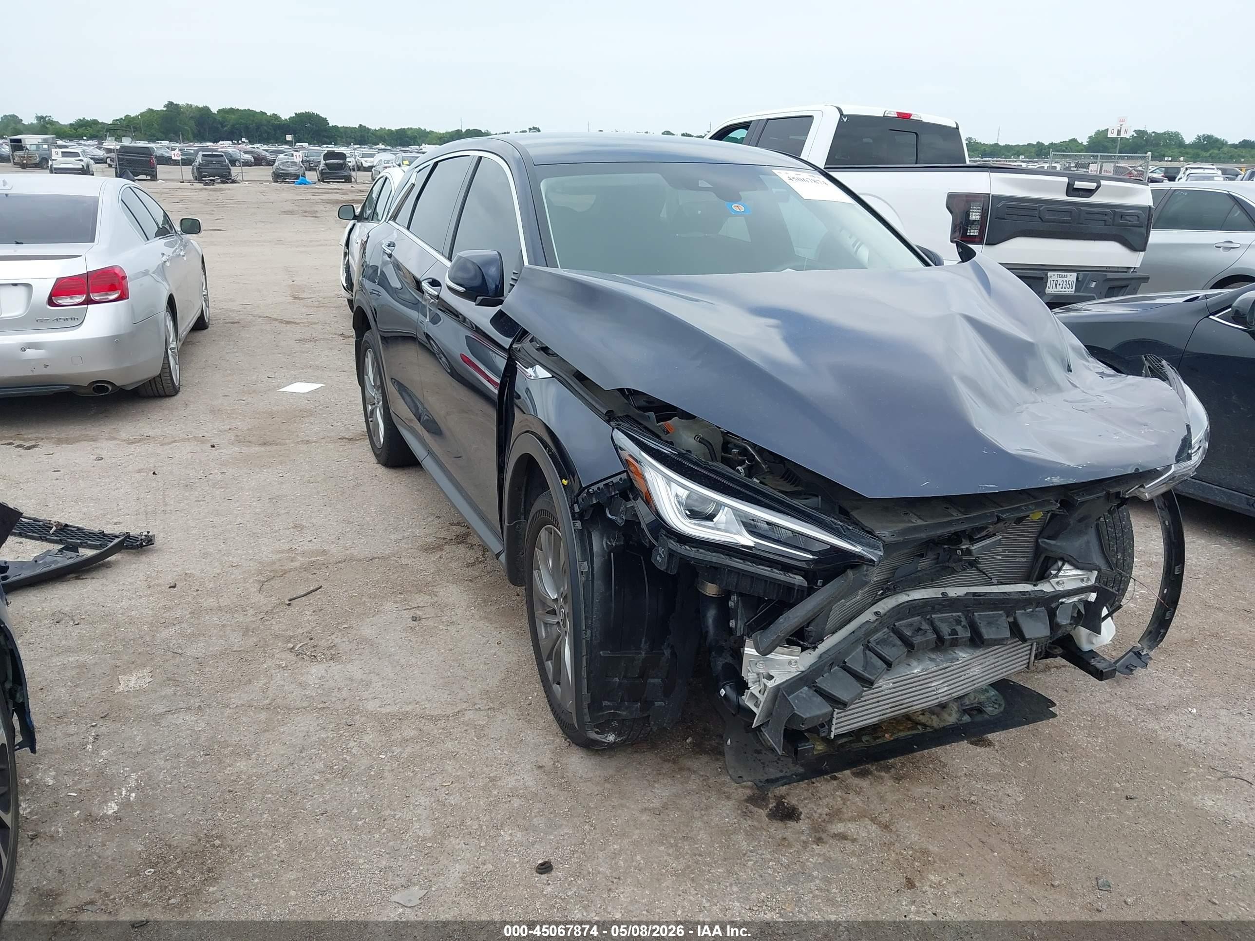2023 Infiniti QX50 Pure, VIN 3PCAJ5AA6PF103750 — Front end