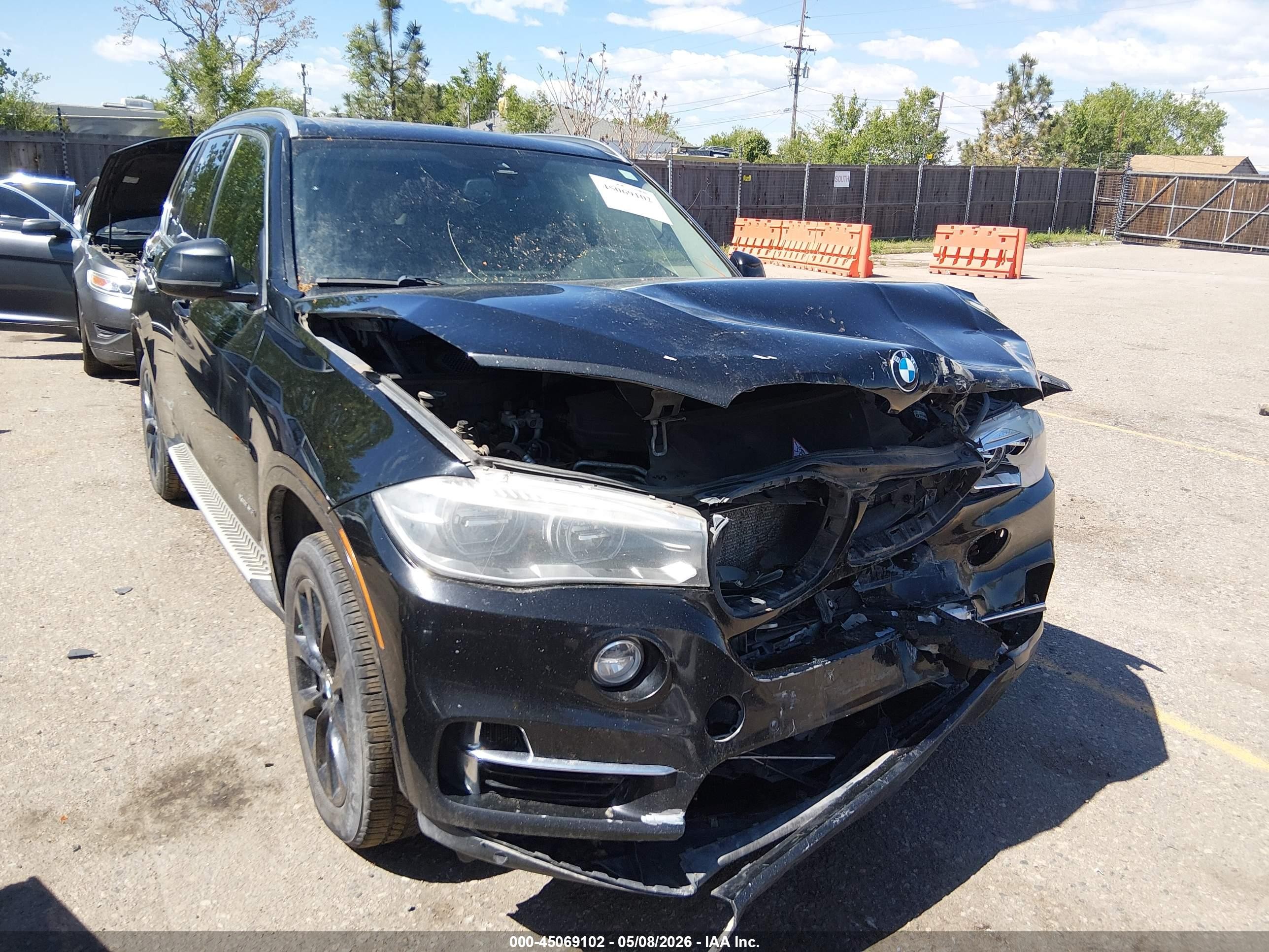 2015 BMW X5 xDrive50i, VIN 5UXKR6C50F0J74134 — Front end