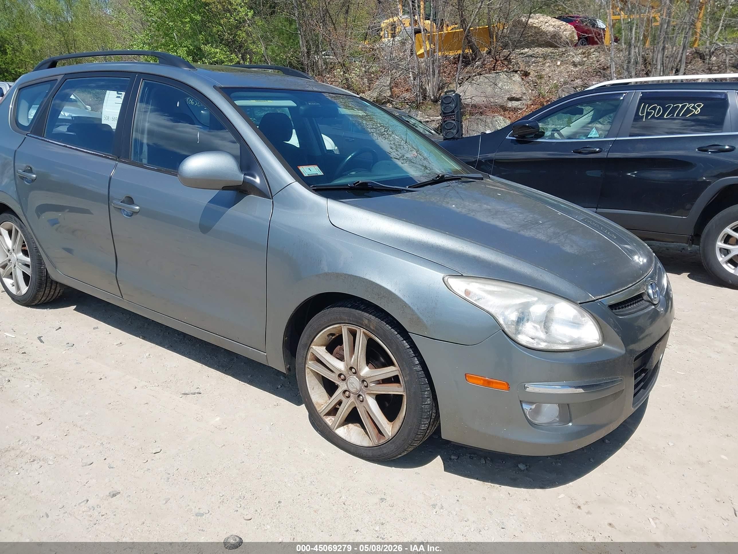 2010 Hyundai Elantra SE, VIN KMHDC8AEXAU070242 — Normal wear