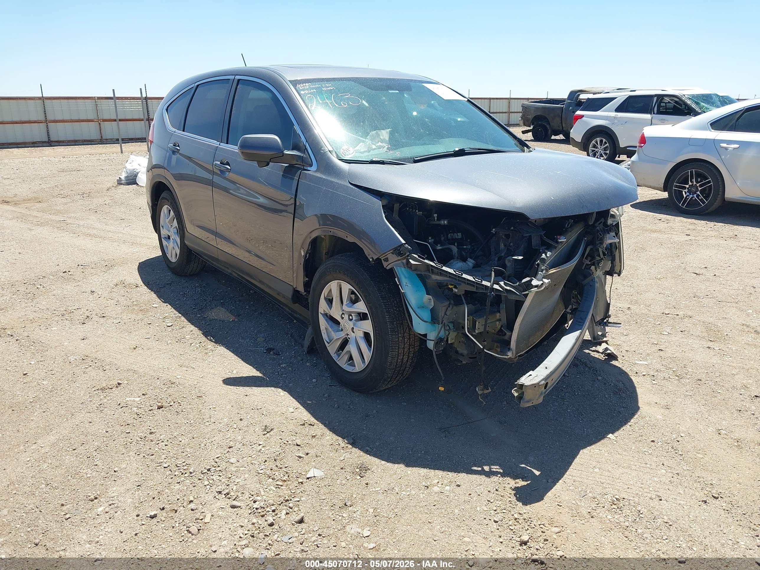 2015 Honda CR-V EX, VIN 3CZRM3H54FG702463 — Front end