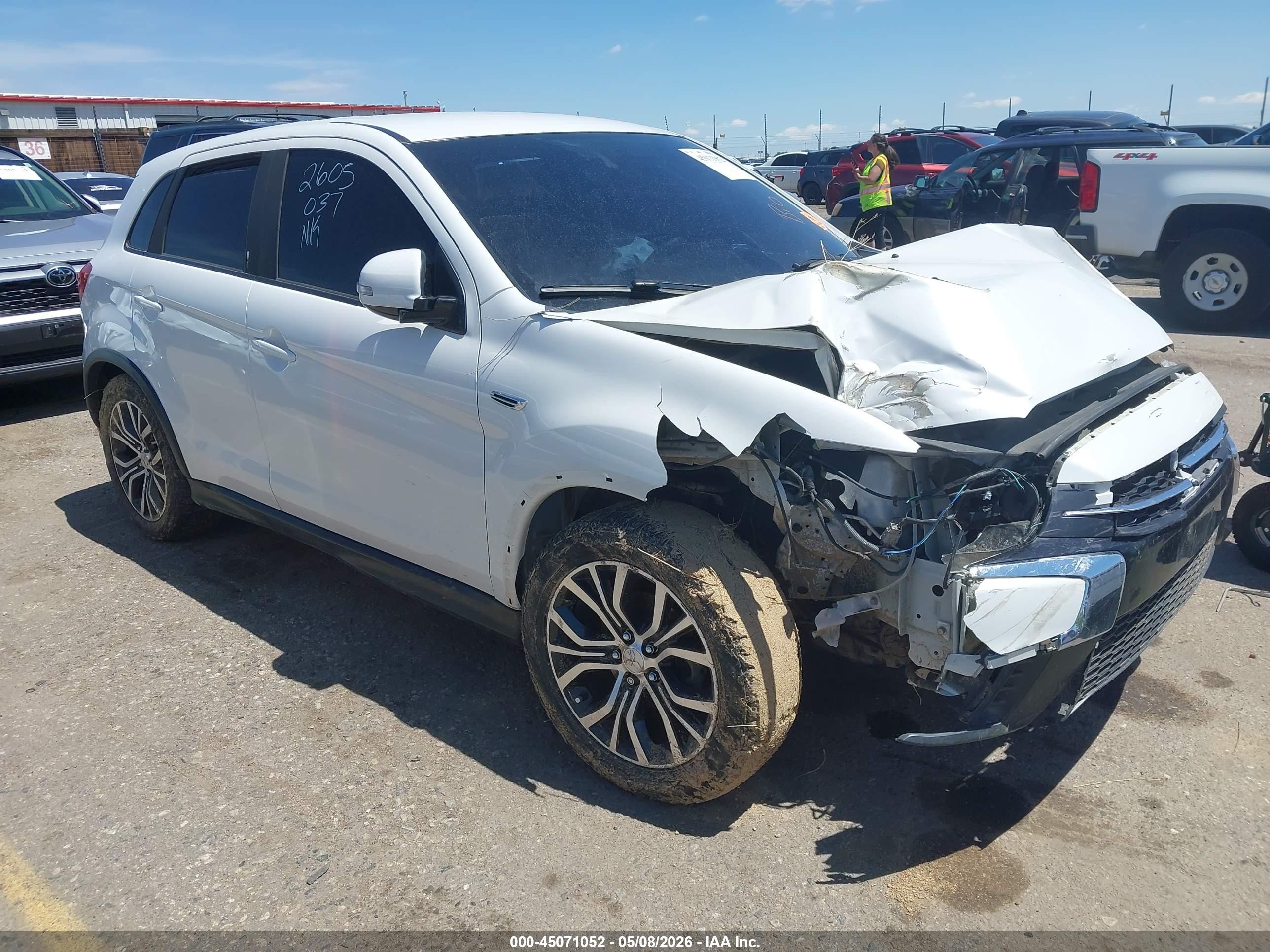 2018 Mitsubishi Outlander ES, VIN JA4AR3AU8JZ009310 — Biohazard / chemical