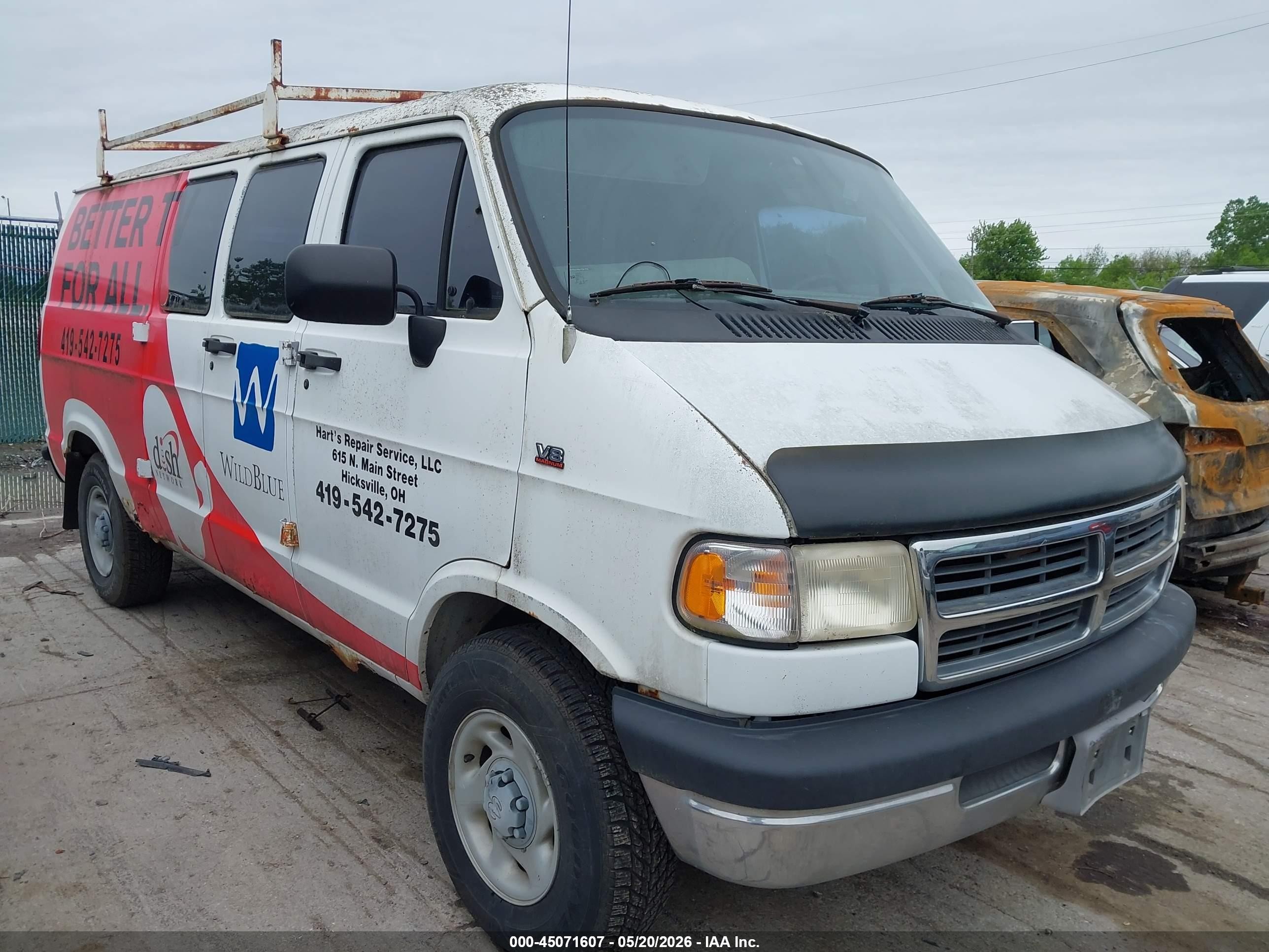 1995 Dodge Cargo, VIN 2B7HB21Y9SK555737 — Normal wear