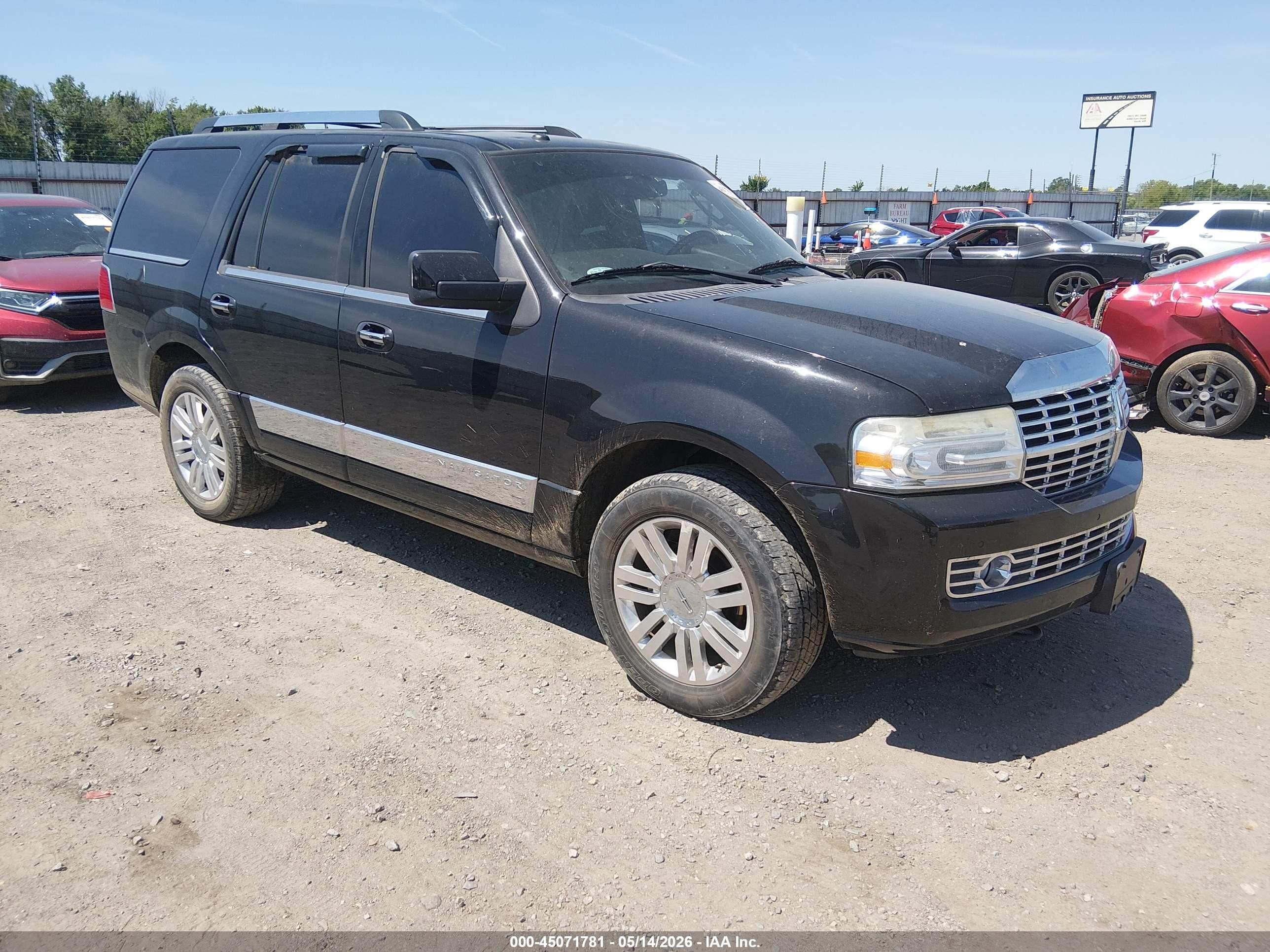 2013 Lincoln Navigator, VIN 5LMJJ2H51DEL06820 — Storm