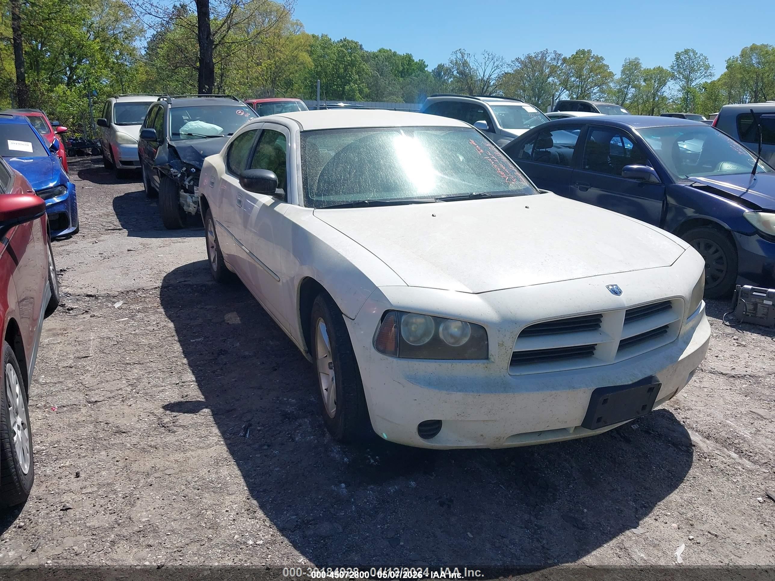 2008 Dodge Charger, VIN 2B3KA43G18H200612 — Front end