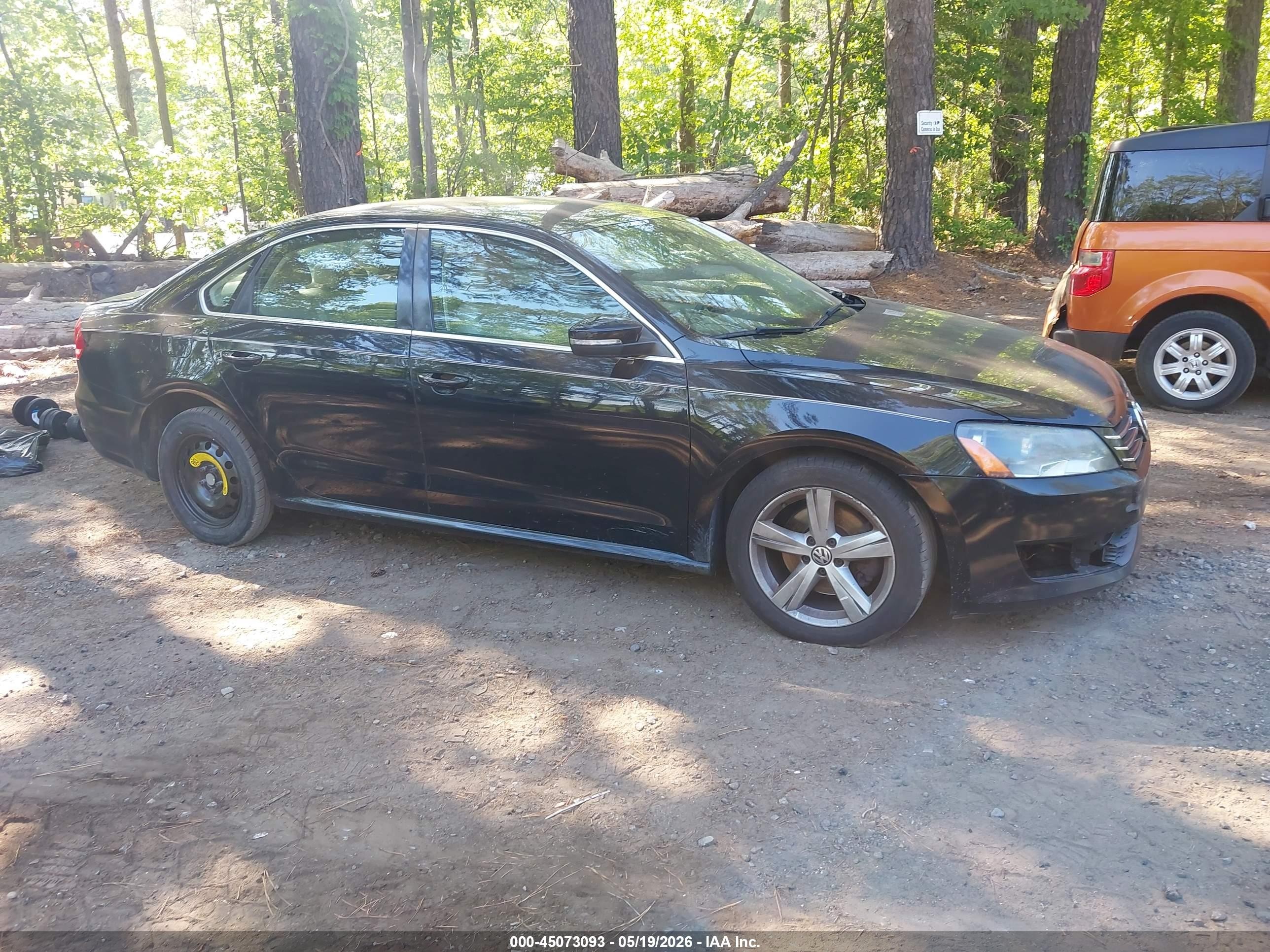 2012 Volkswagen Passat SE, VIN 1VWBH7A33CC019175 — Repossession