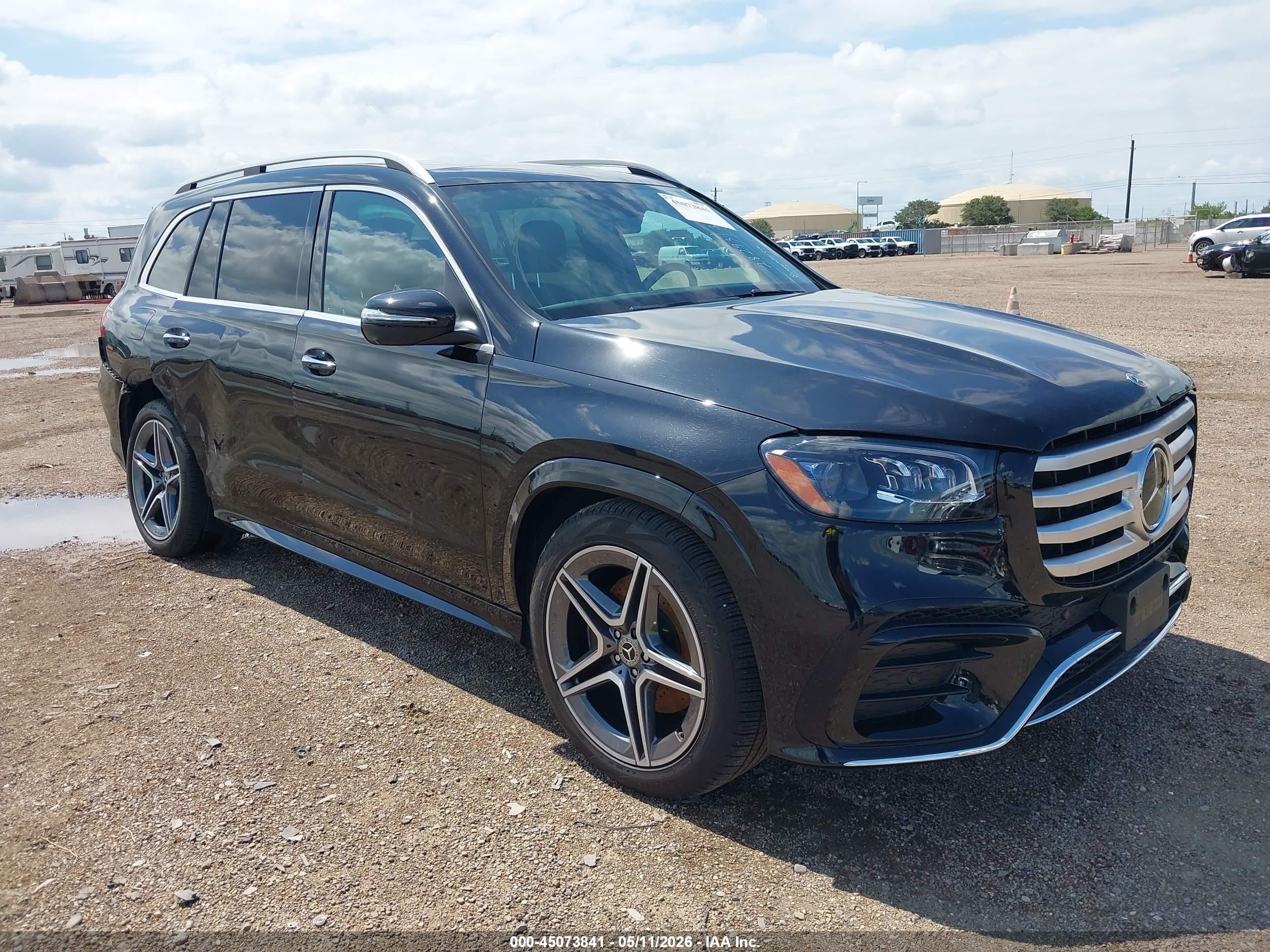 2024 Mercedes-Benz GLS 450, VIN 4JGFF5KE8RB182283 — Rear end