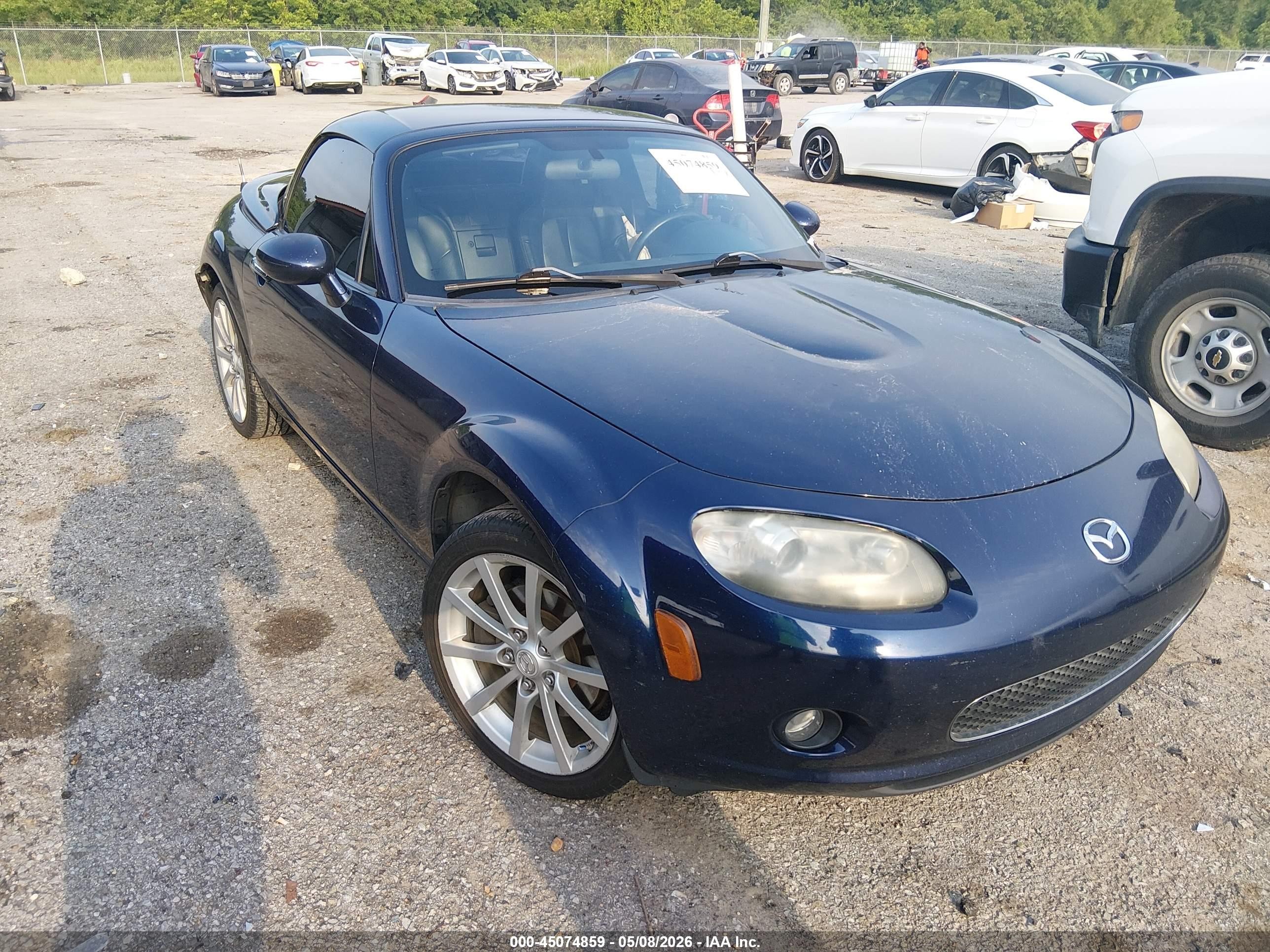 2008 Mazda MX-5 Miata Sport, VIN JM1NC26FX80147507 — Undercarriage