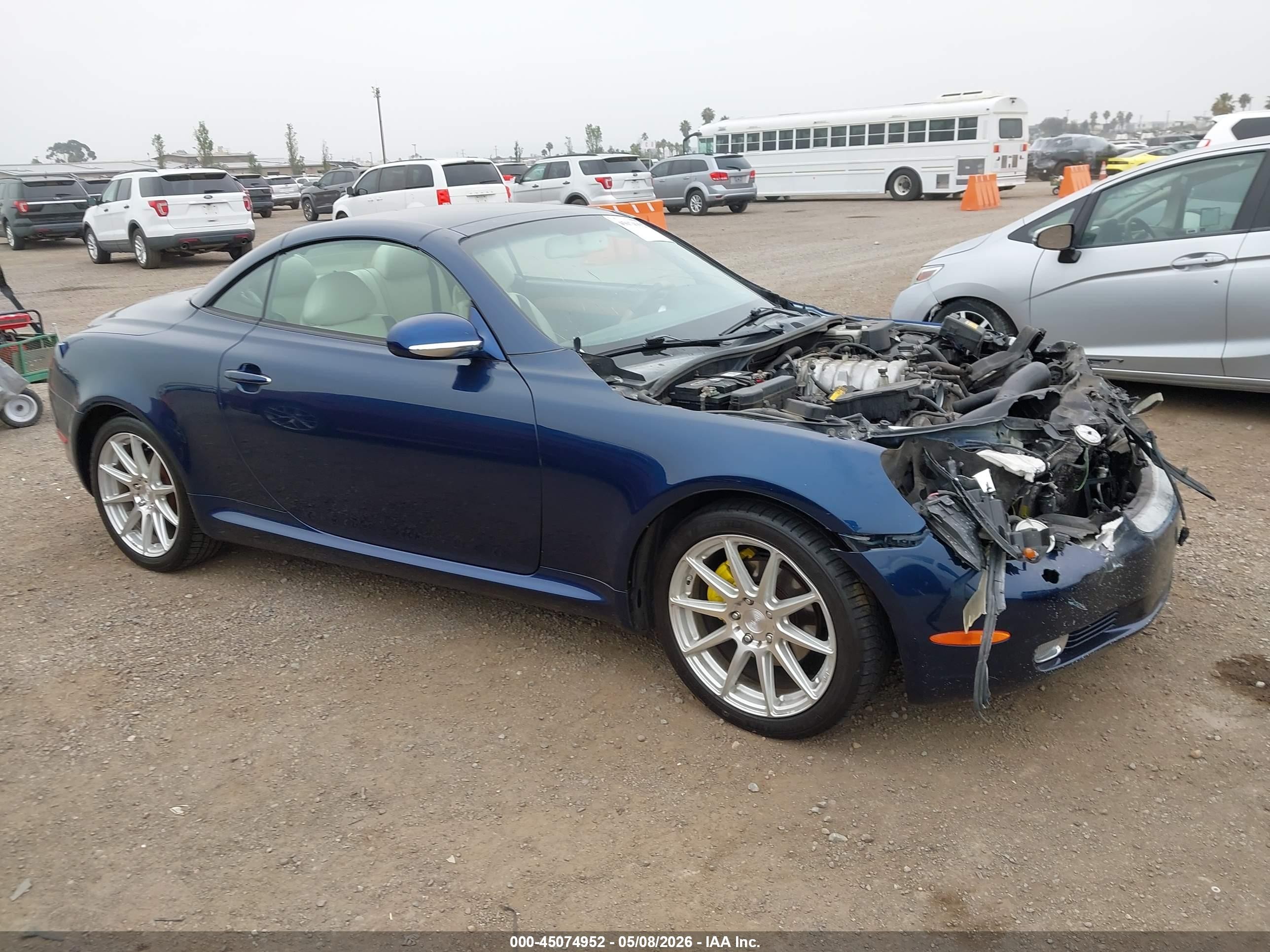 2002 Lexus SC 430, VIN JTHFN48Y720012869 — Front end