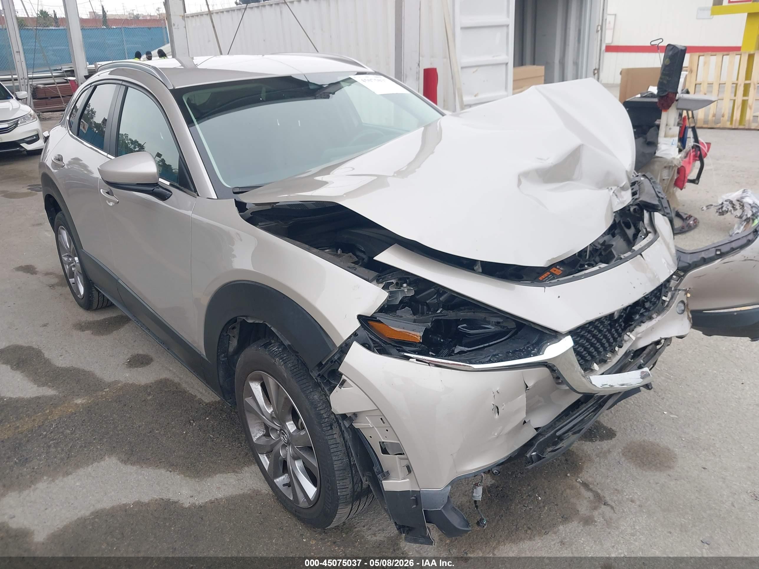 2022 Mazda CX-30 S Select, VIN 3MVDMBBL2NM404381 — Front end