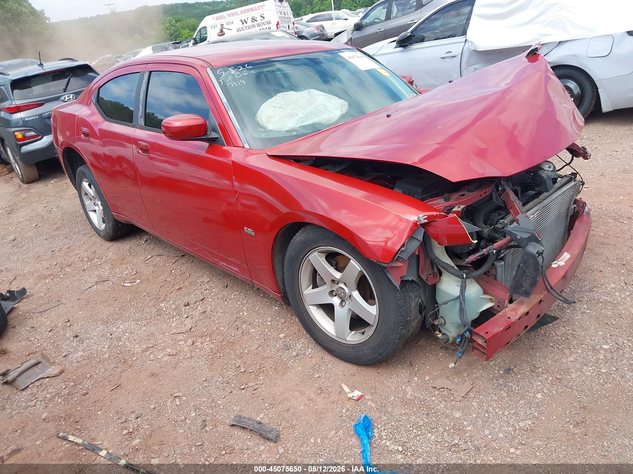2010 Dodge Charger 3.5L, VIN 2B3CA2CV3AH317119 — Front end