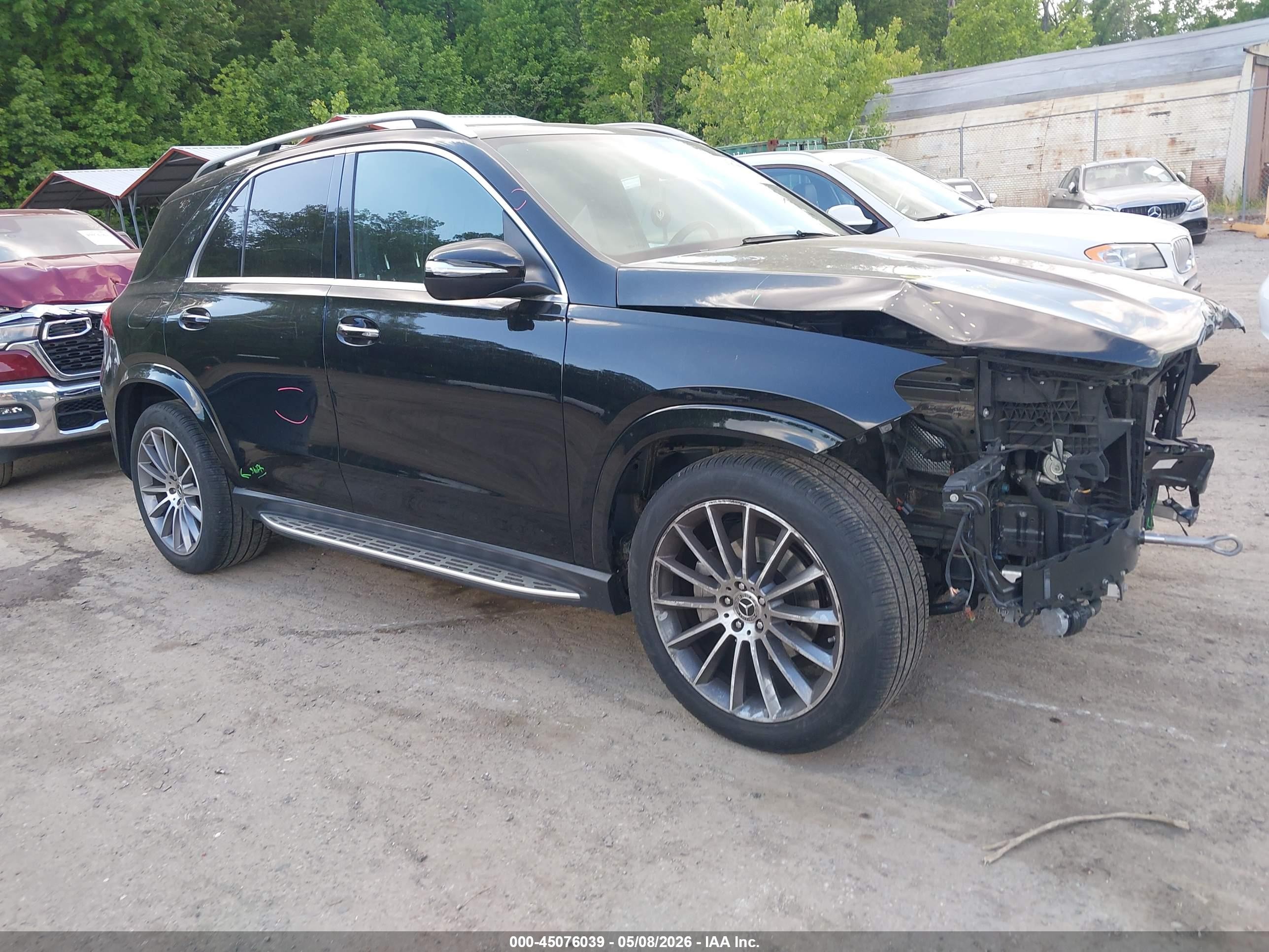 2023 Mercedes-Benz GLE 350, VIN 4JGFB4KB4PA960643 — Front end