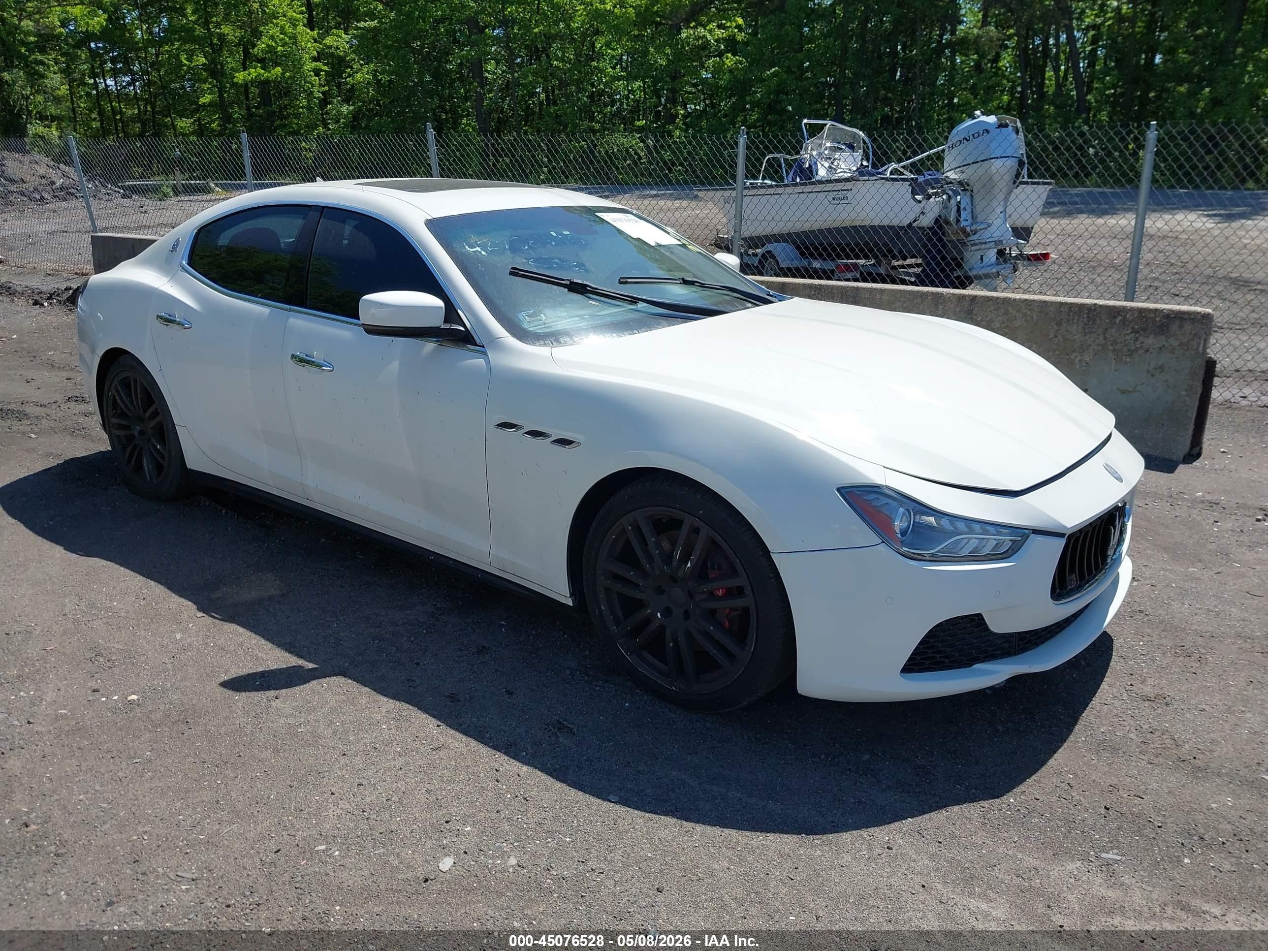 2014 Maserati Ghibli S Q4, VIN ZAM57RTA0E1124051 — Не указано