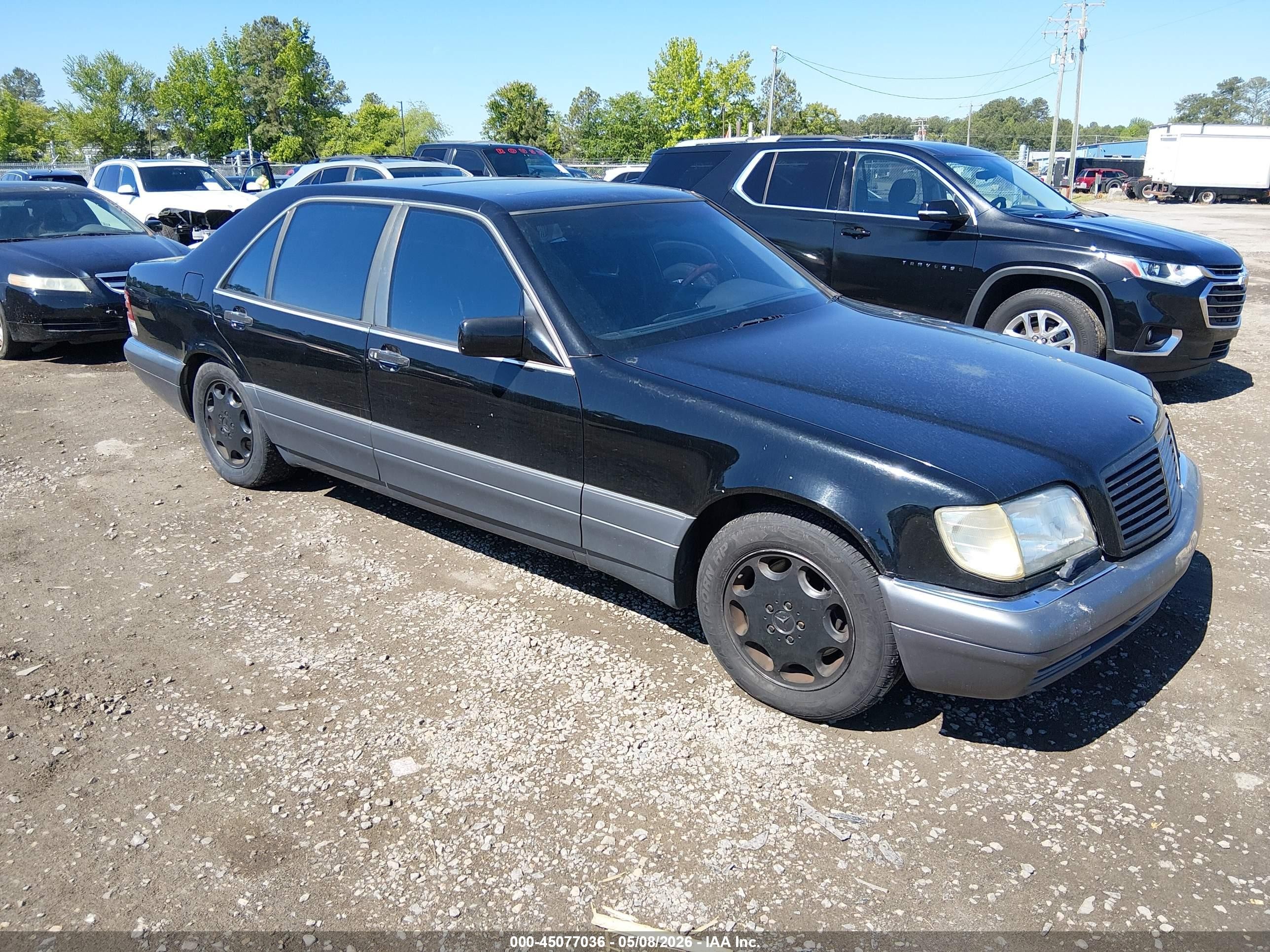 1995 Mercedes-Benz S 320, VIN WDBGA43E6SA214691 — Normal wear