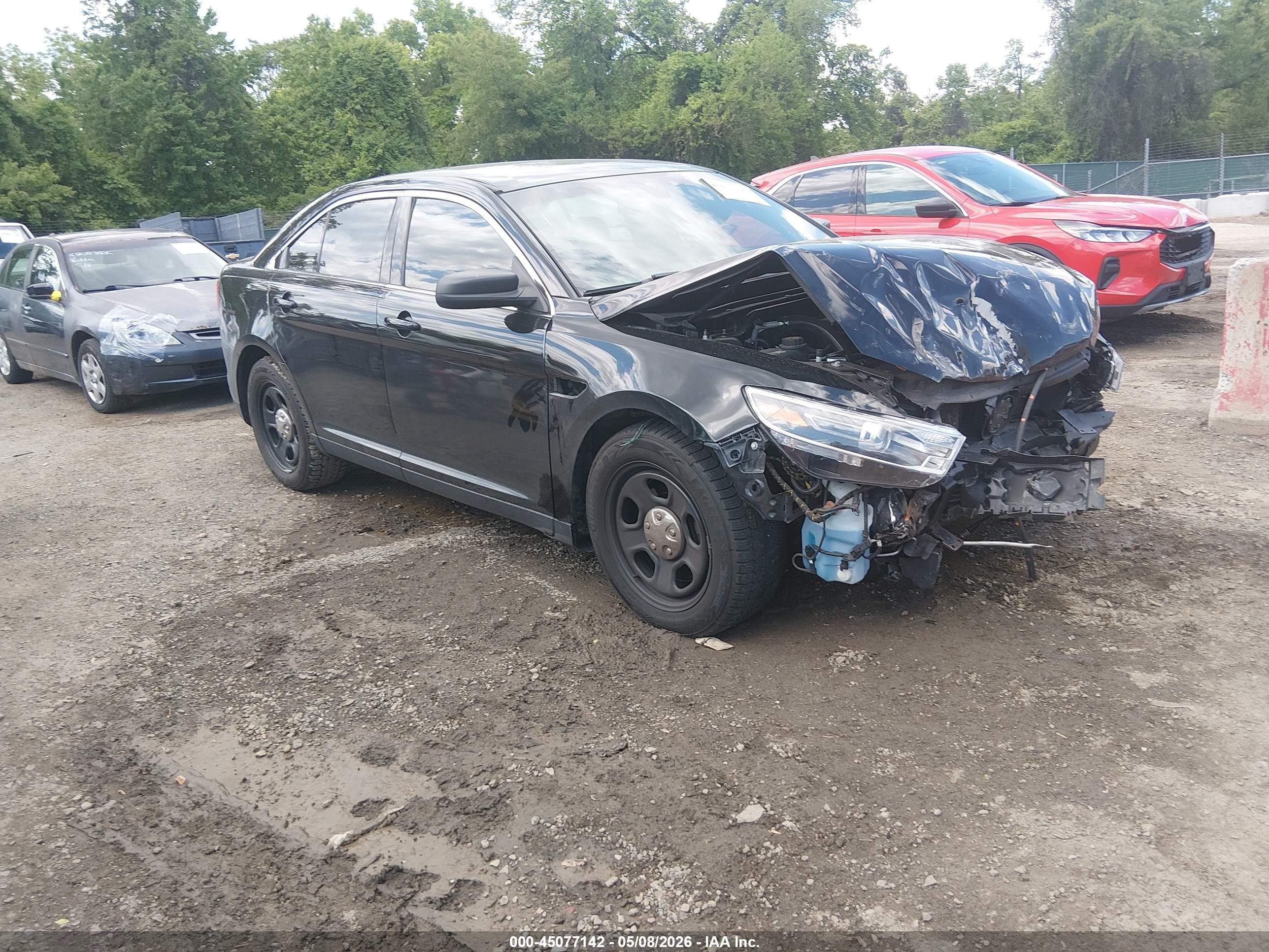 2016 Ford Police Interceptor, VIN 1FAHP2MK1GG122525 — Front end