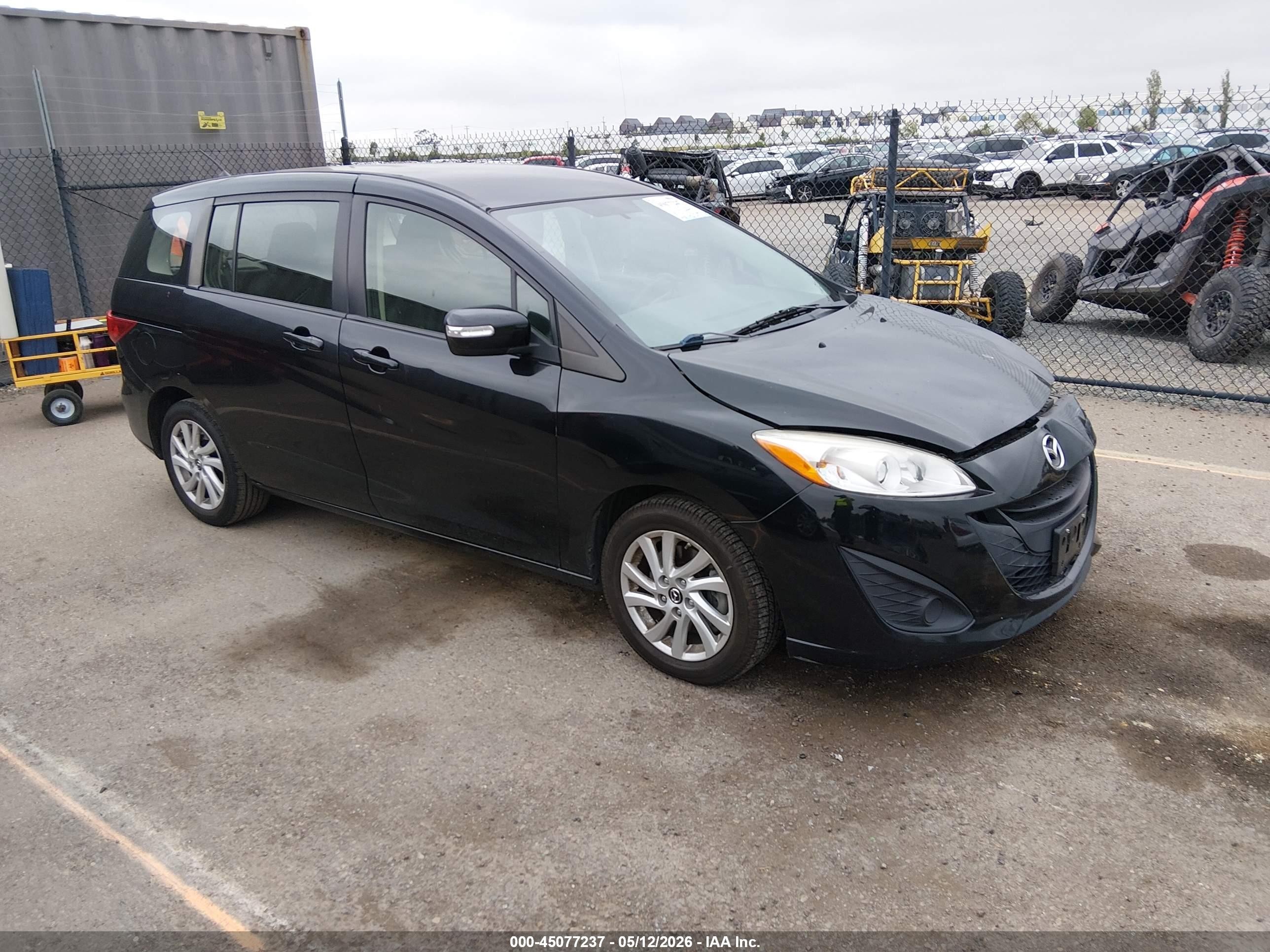 2015 Mazda 5 Sport, VIN JM1CW2BLXF0184886 — Front end