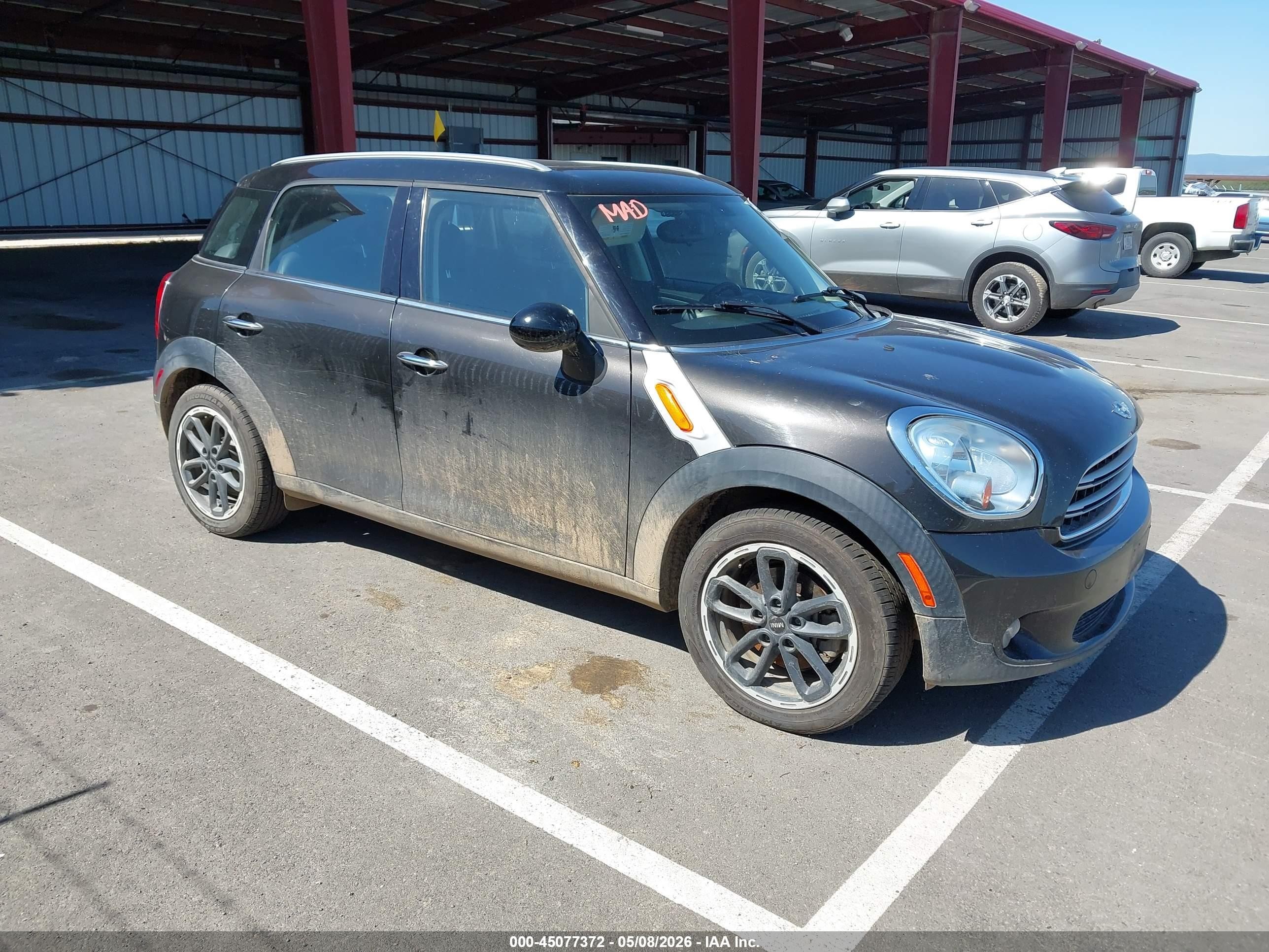 2015 MINI Countryman, VIN WMWZB3C57FWR44892 — Front end