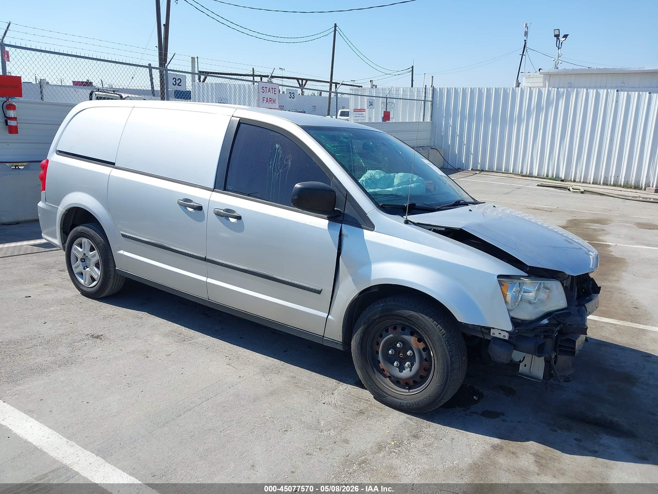 2012 Ram Cargo Van, VIN 2C4RDGAG7CR343253 — Front end