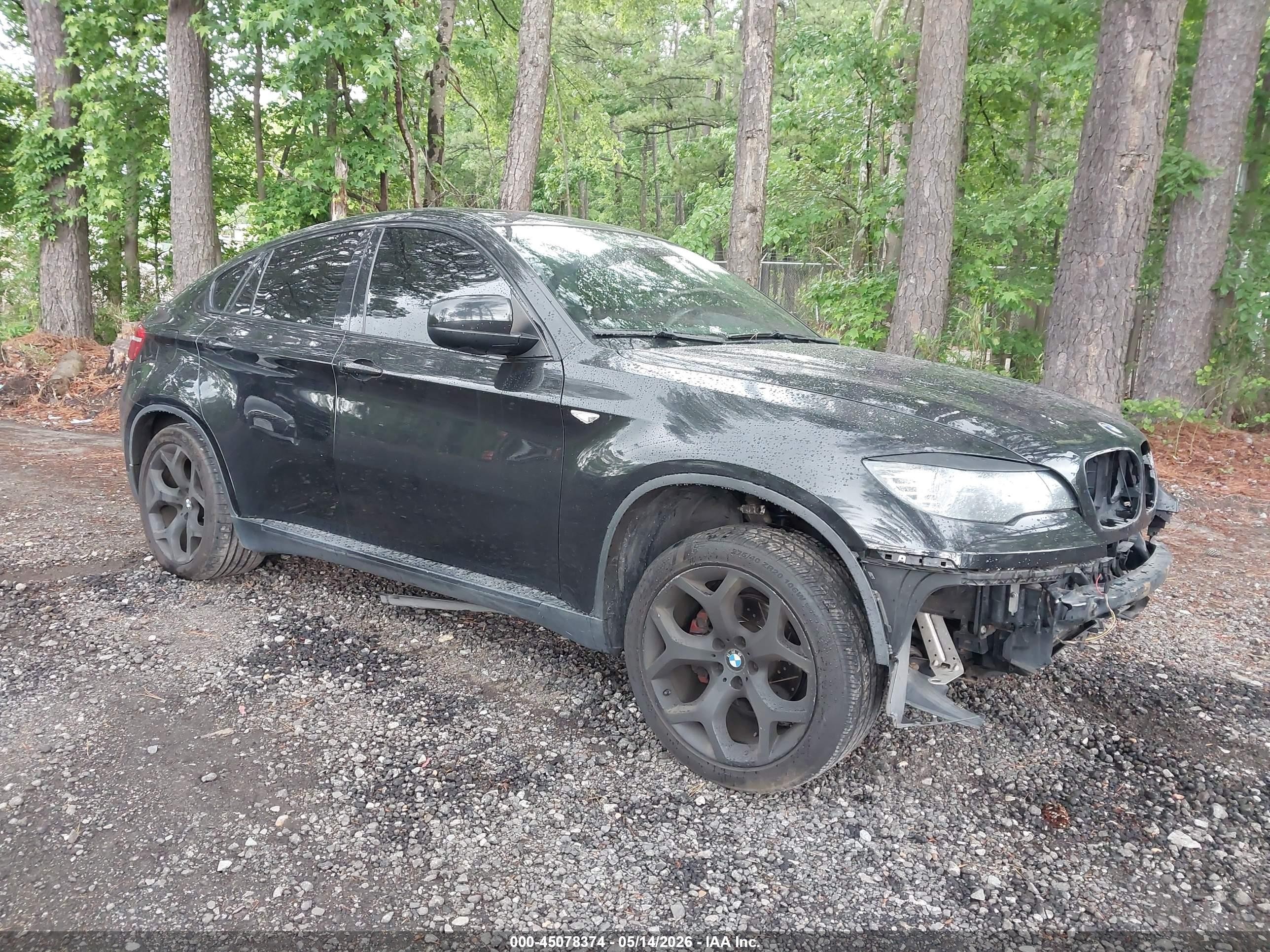 2011 BMW X6 35i, VIN 5UXFG2C5XBLX07826 — Перед