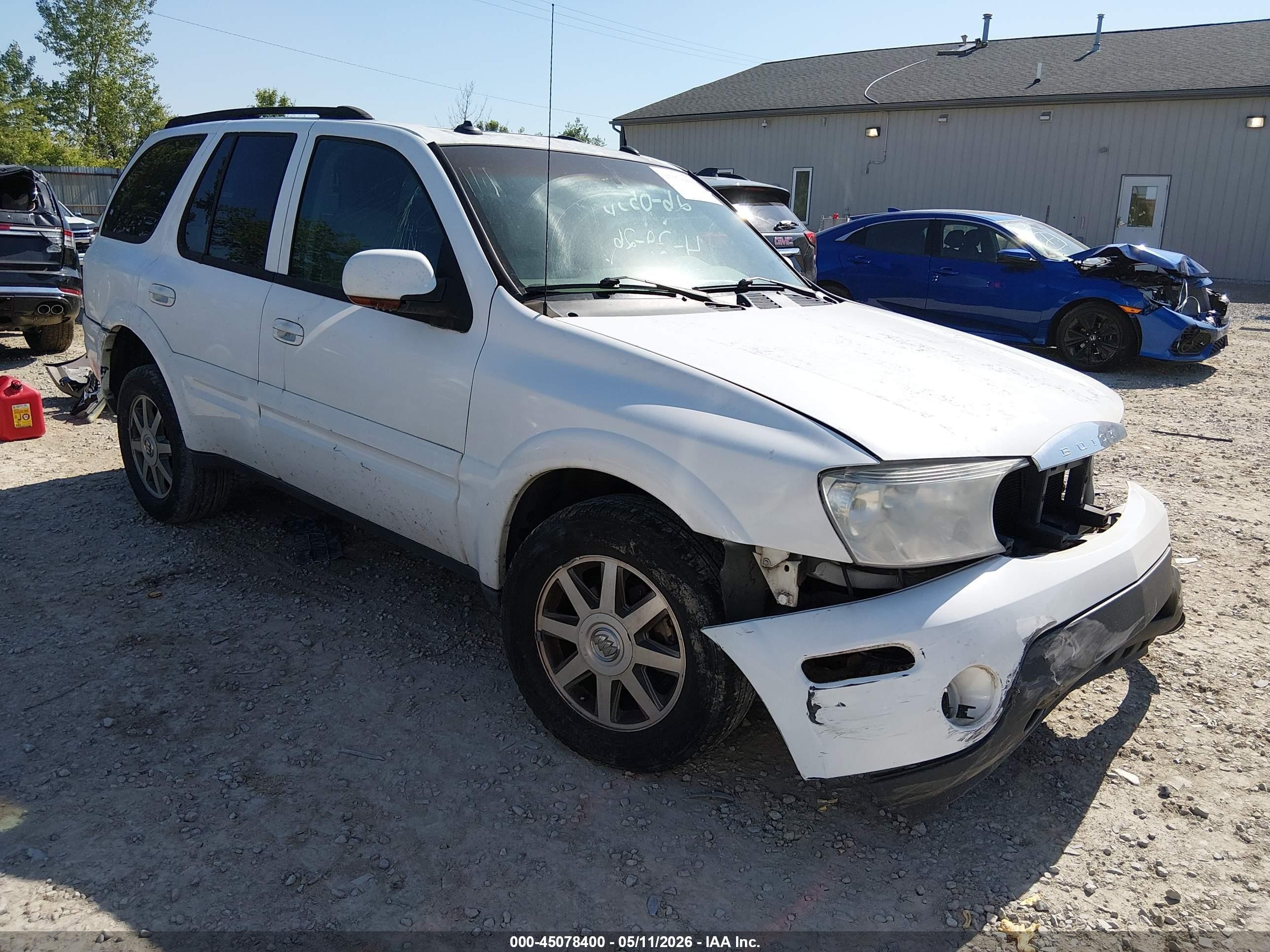 2004 Buick Rainier CXL, VIN 5GADT13S142162002 — Front end