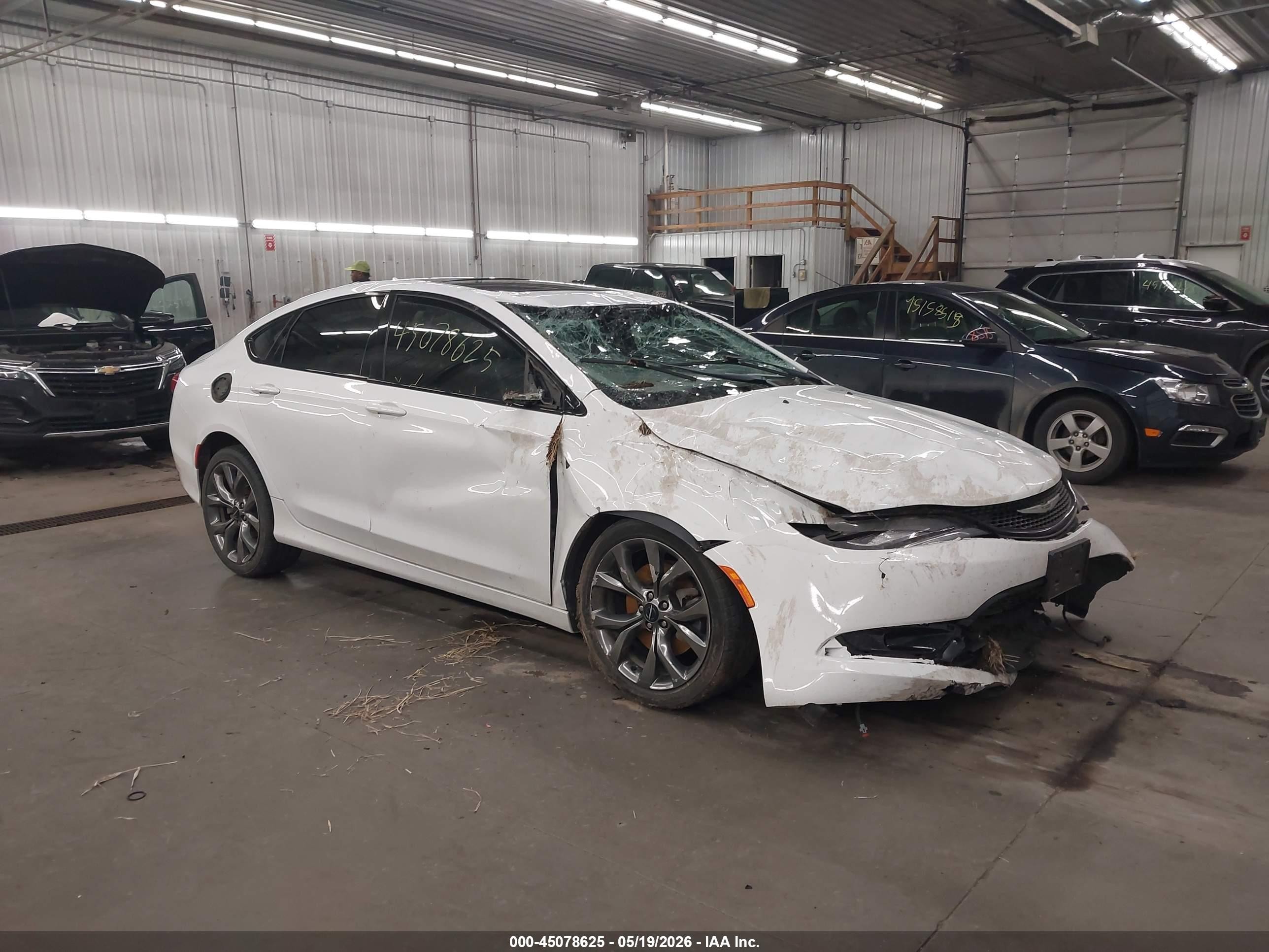 2016 Chrysler 200 S, VIN 1C3CCCBB4GN184011 — Опрокидывание