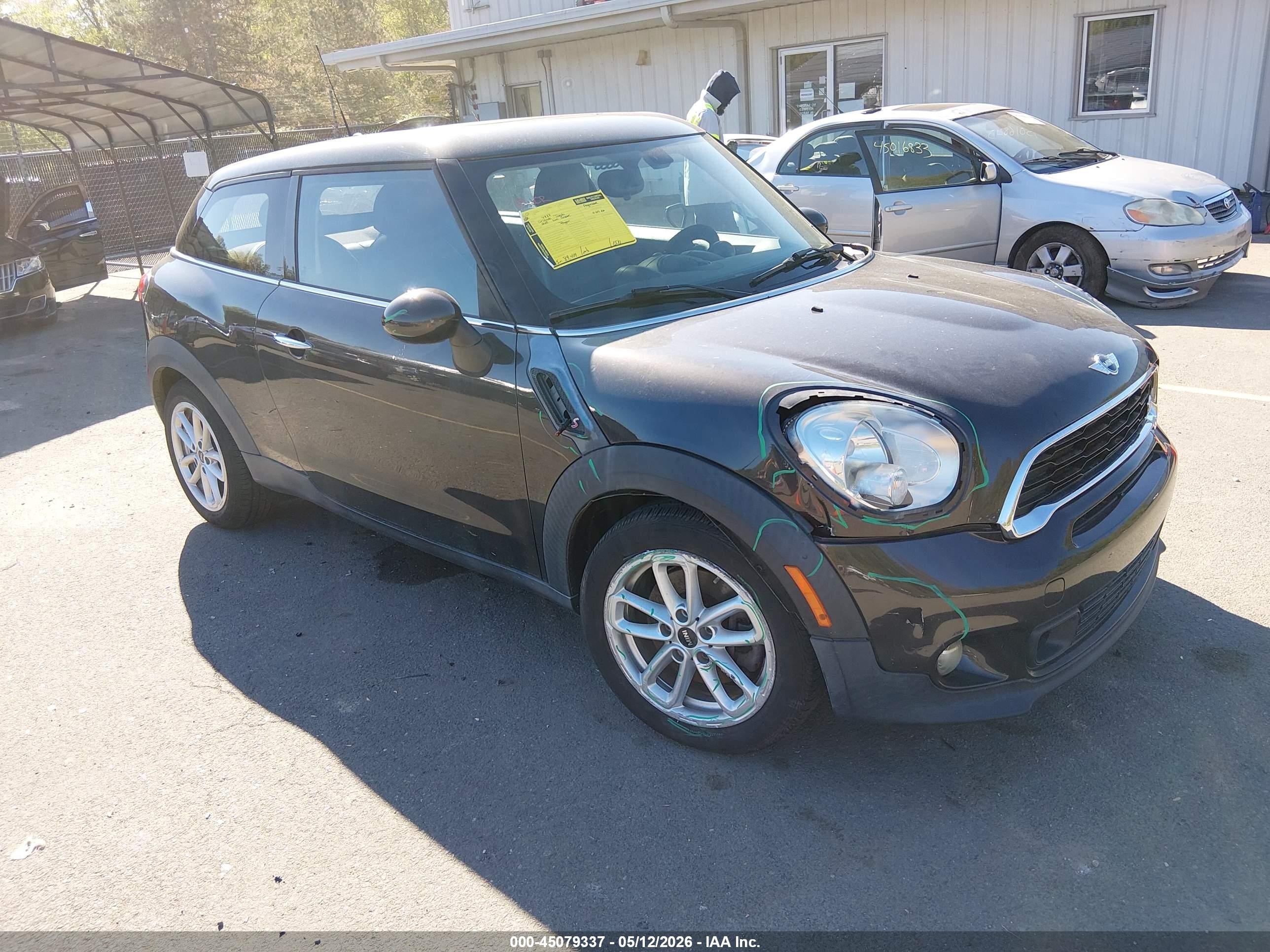 2015 MINI Paceman S, VIN WMWSS5C52FWT84454 — Front end