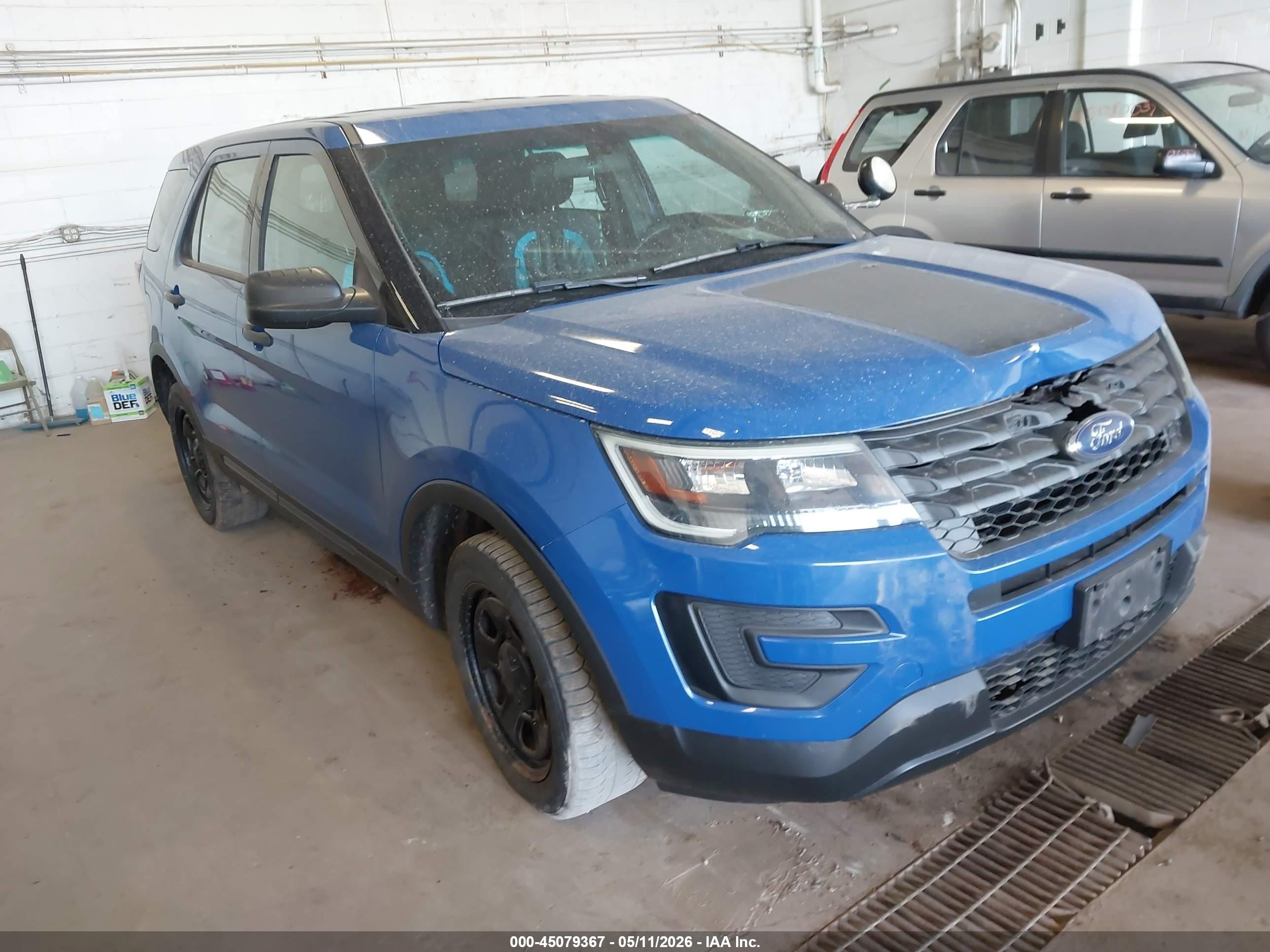 2016 Ford Police Interceptor Utility, VIN 1FM5K8AR5GGB54177 — Front end