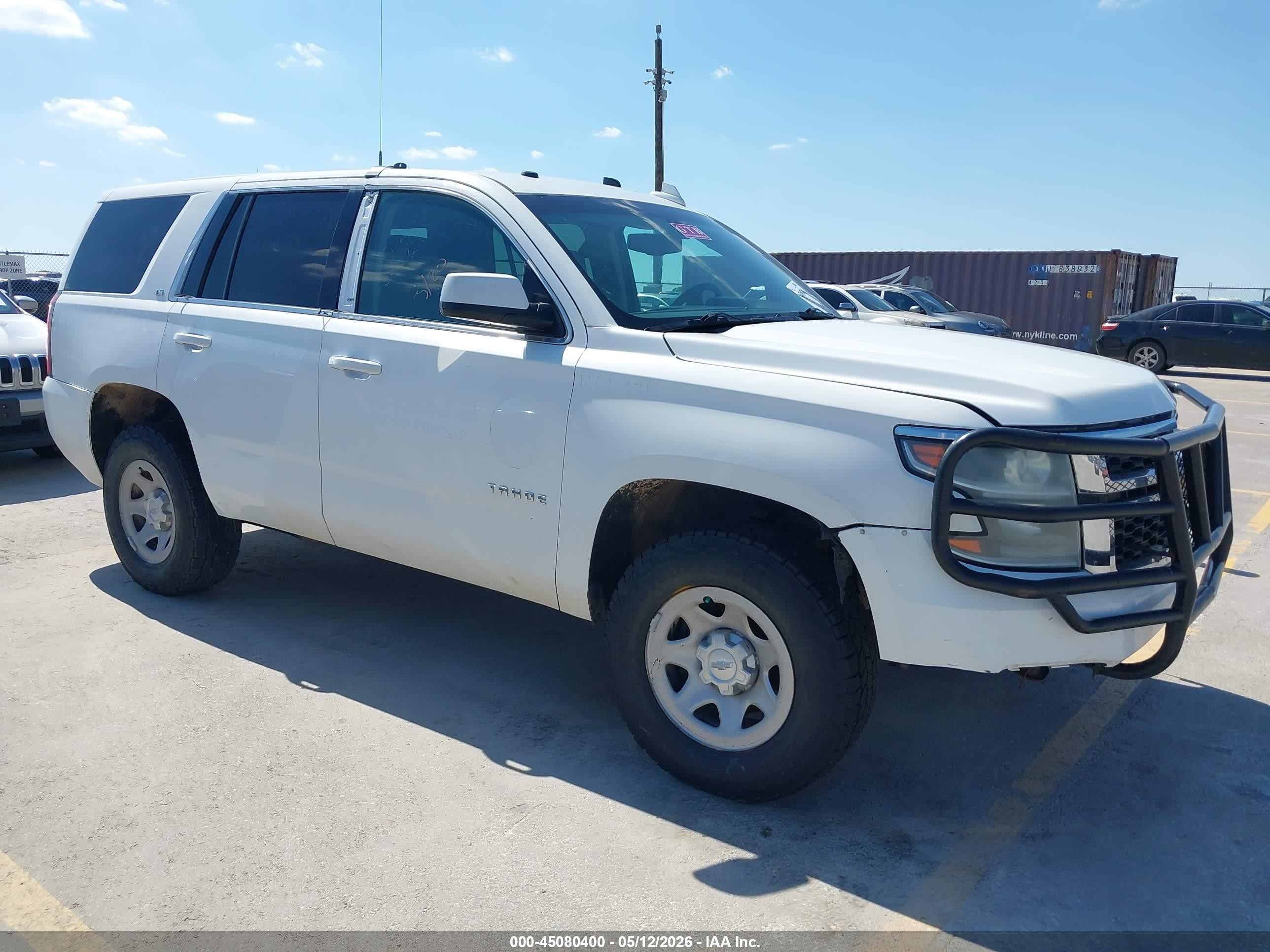 2015 Chevrolet Tahoe, VIN 1GNSK4EC1FR576785 — Side