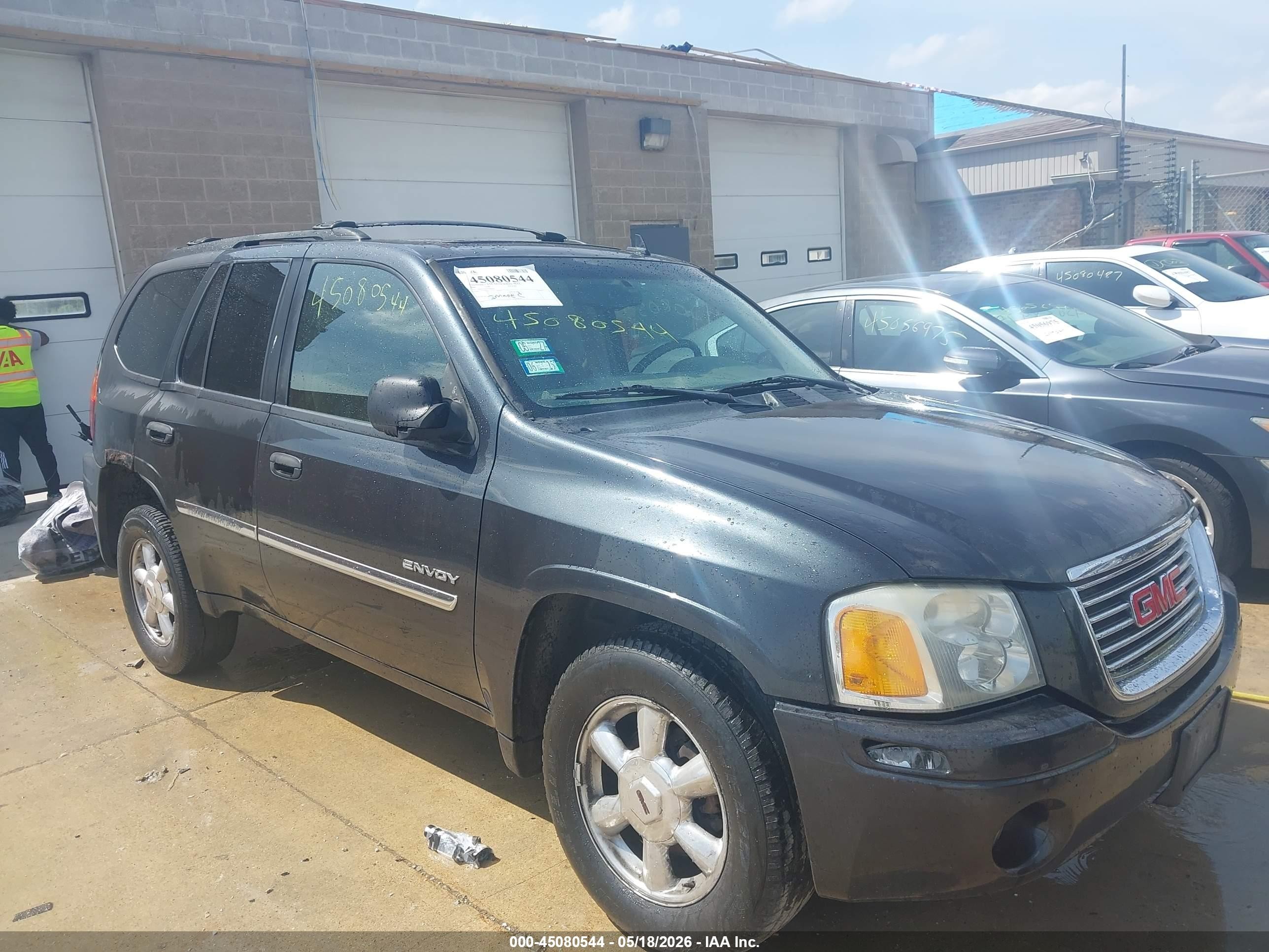 2006 GMC Envoy SLE, VIN 1GKDT13S162284414 — Normal wear