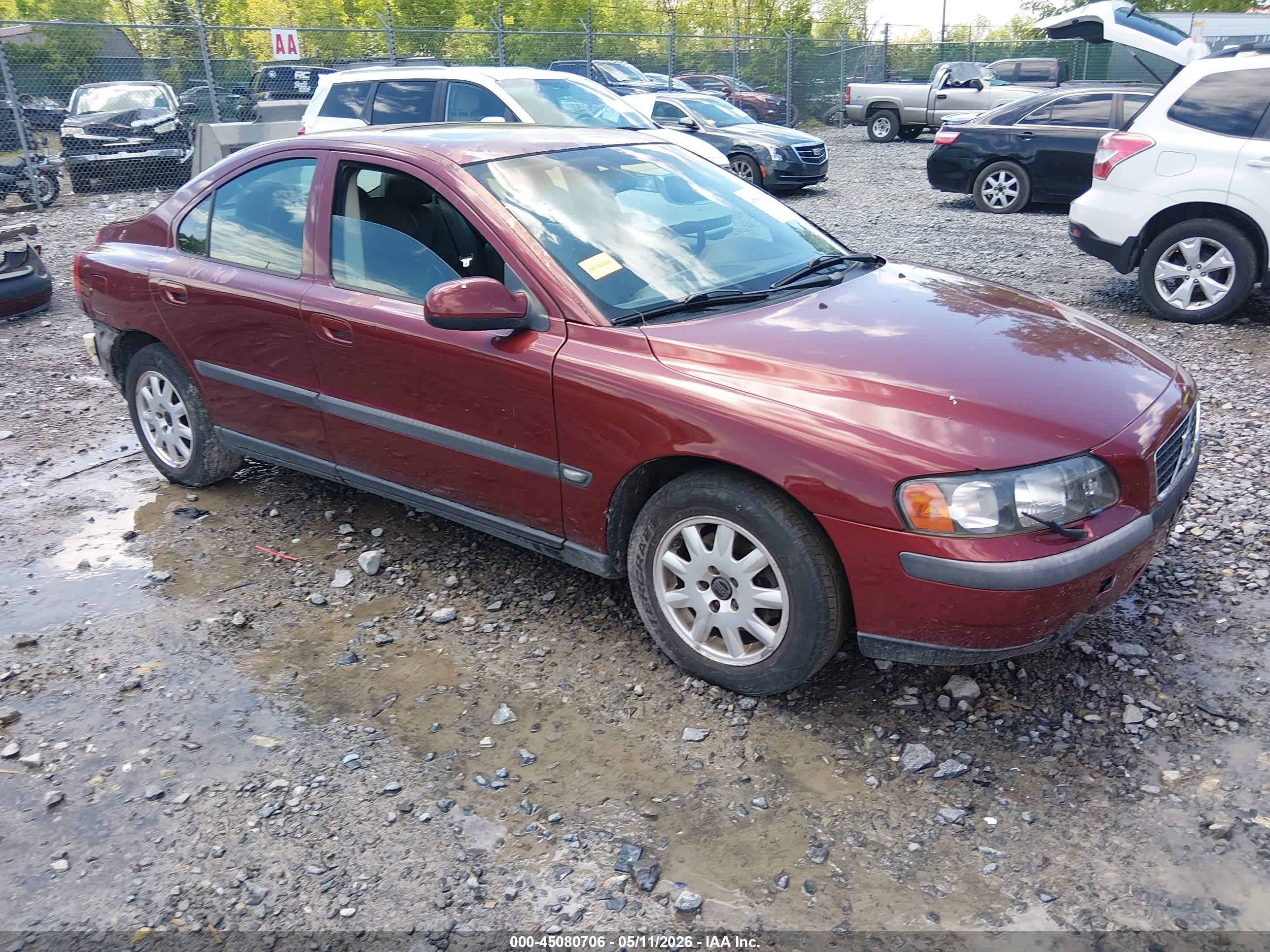 2001 Volvo S60, VIN YV1RS61R112078000 — Зад