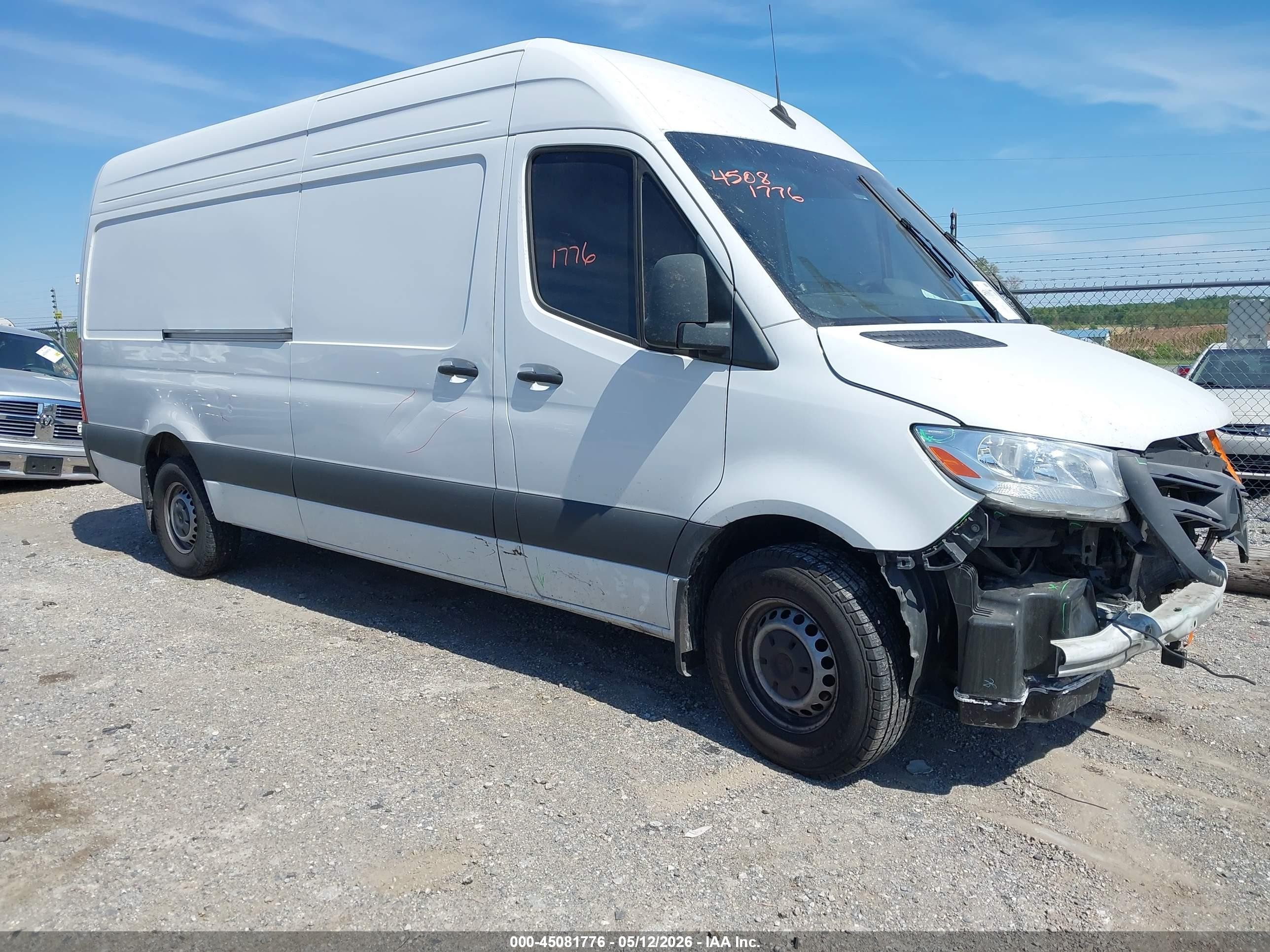 2024 Mercedes-Benz Sprinter Cargo, VIN W1Y4KCHYXRT174771 — Front end