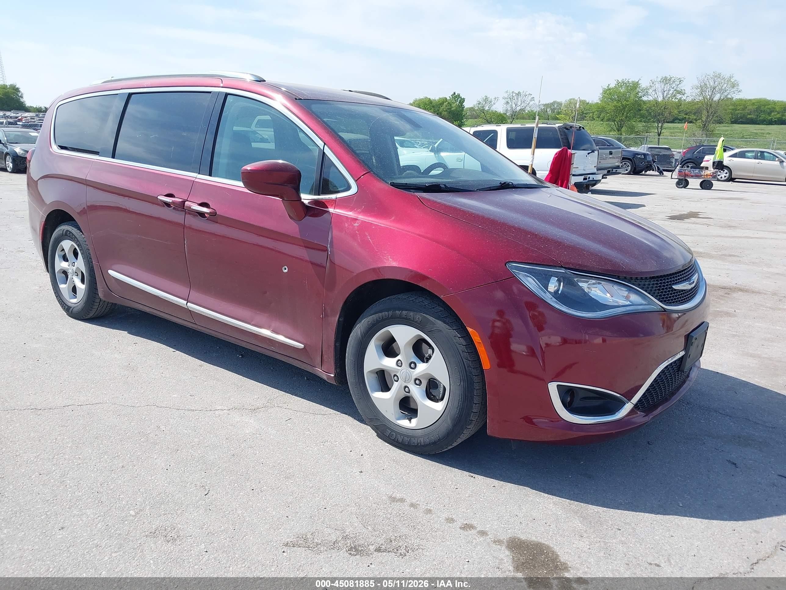 2017 Chrysler Pacifica Touring L Plus, VIN 2C4RC1EG8HR559792 — Hail