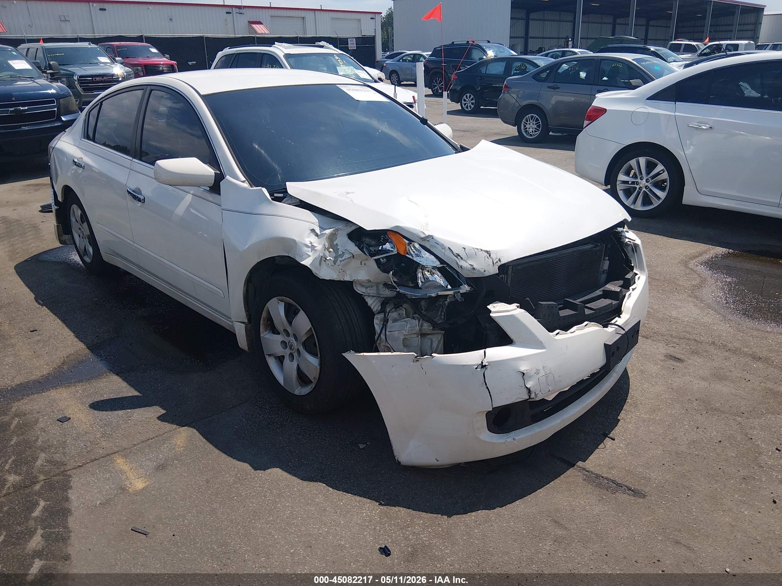 2008 Nissan Altima SL, VIN 1N4AL21E48N421399 — Front end