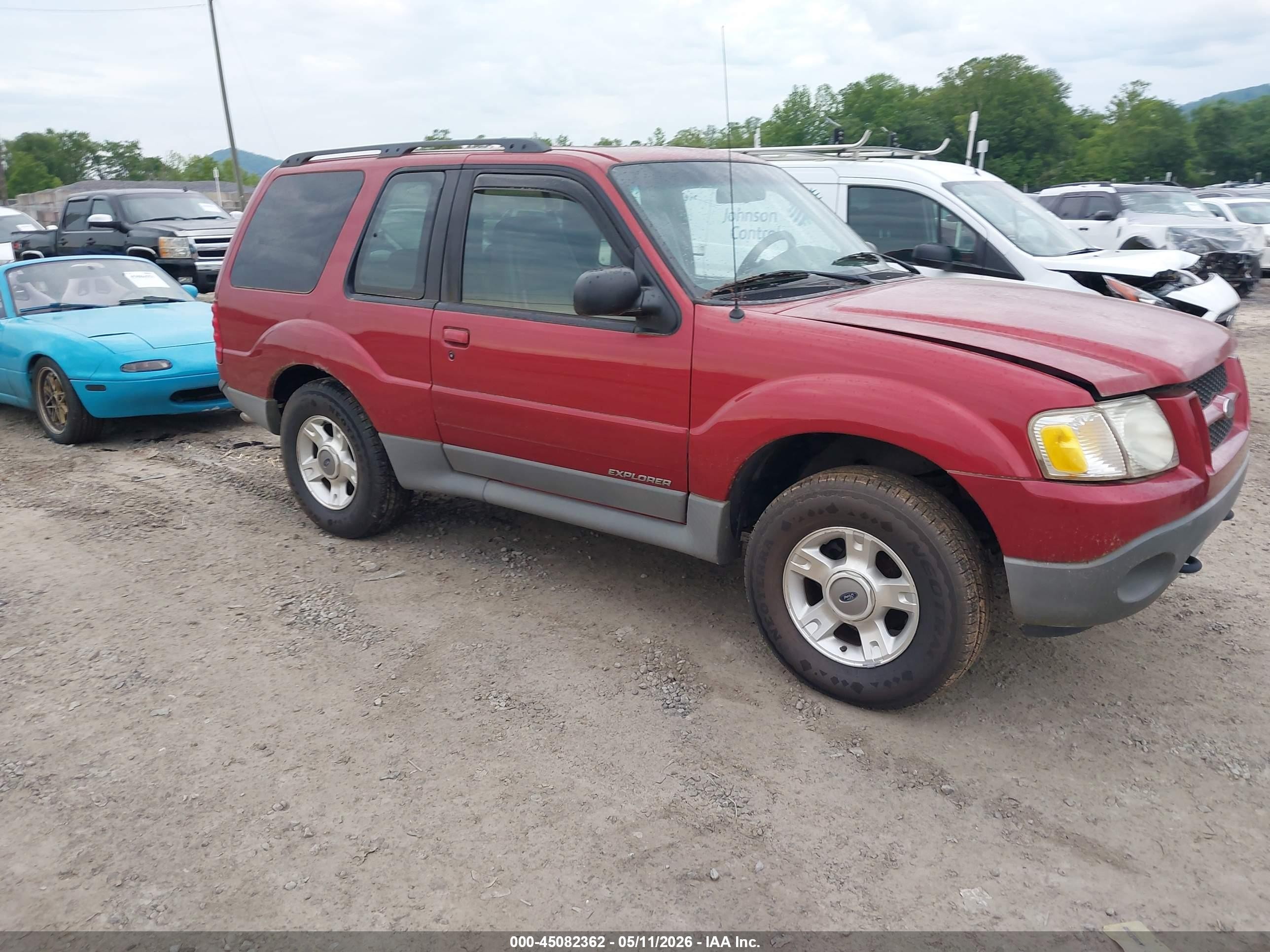 2001 Ford Explorer Sport, VIN 1FMCU70E21UC59469 — Normal wear