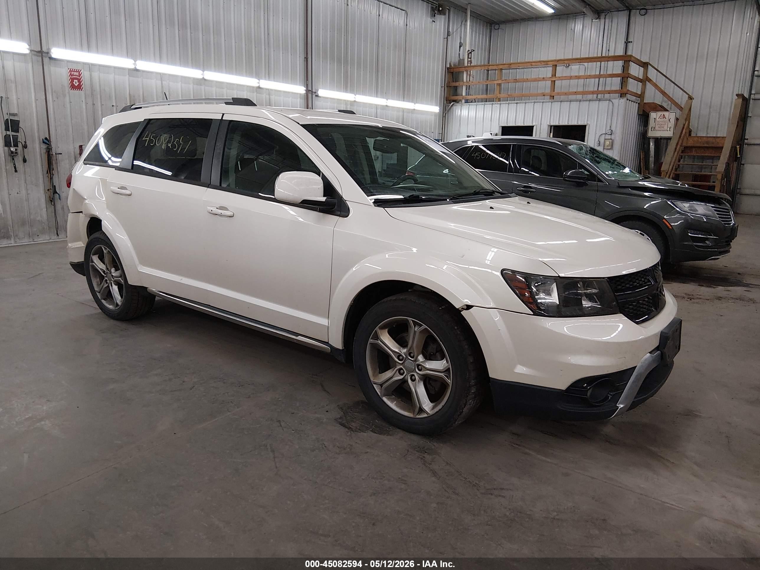 2017 Dodge Journey Crossroad Plus, VIN 3C4PDDGG4HT513909 — Rear end