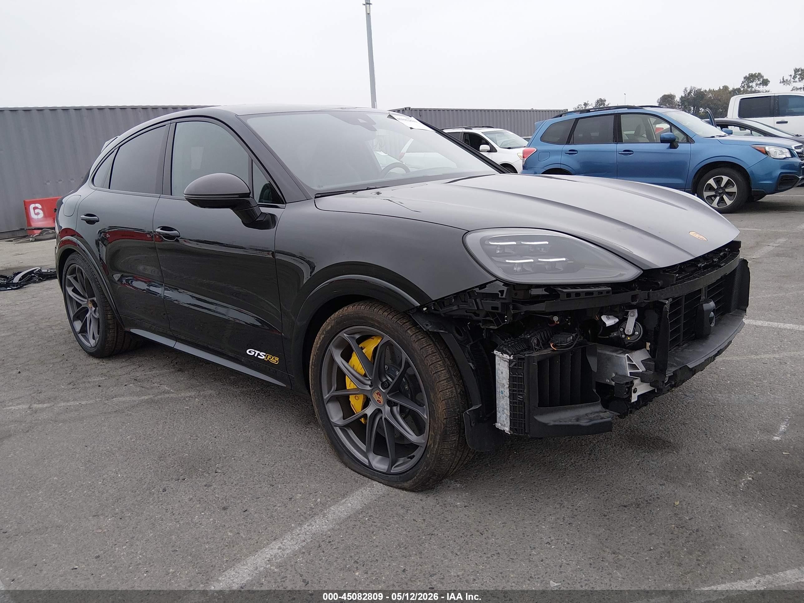 2026 Porsche Cayenne GTS, VIN WP1BG2AY3TDA60211 — Front end