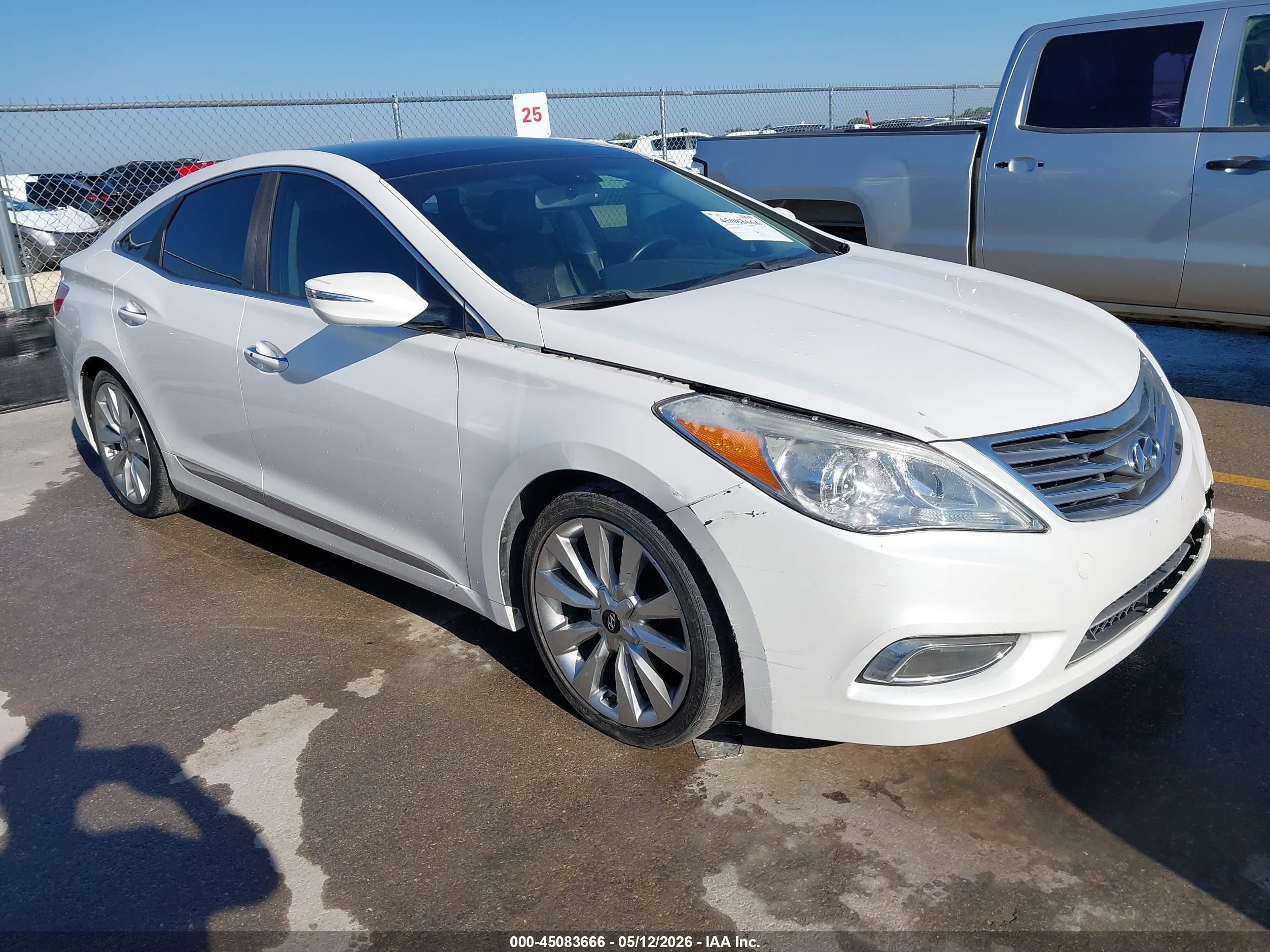 2014 Hyundai Azera Limited, VIN KMHFH4JG5EA362456 — Перед