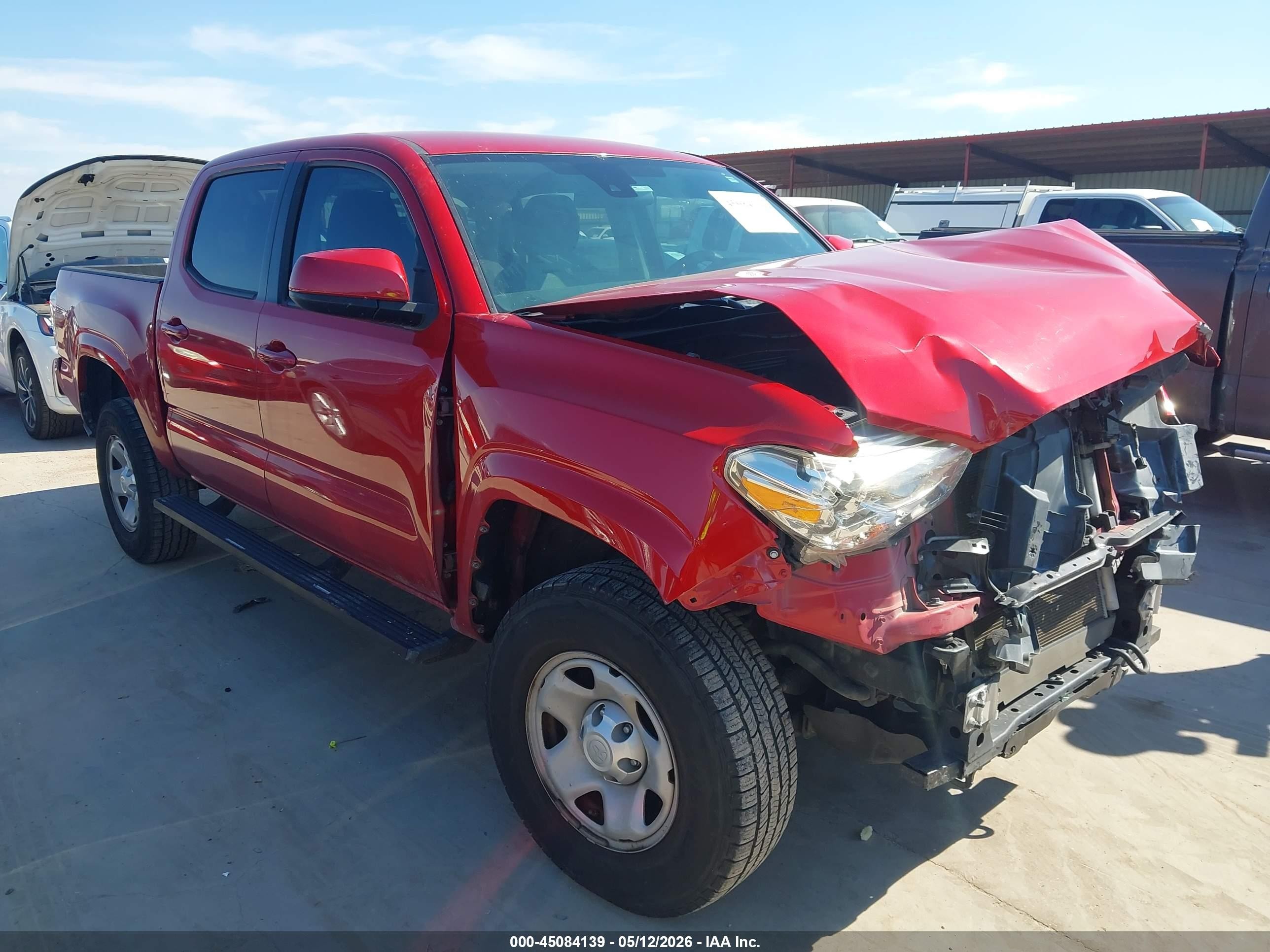 2019 Toyota Tacoma SR, VIN 5TFAX5GN6KX150798 — Front end