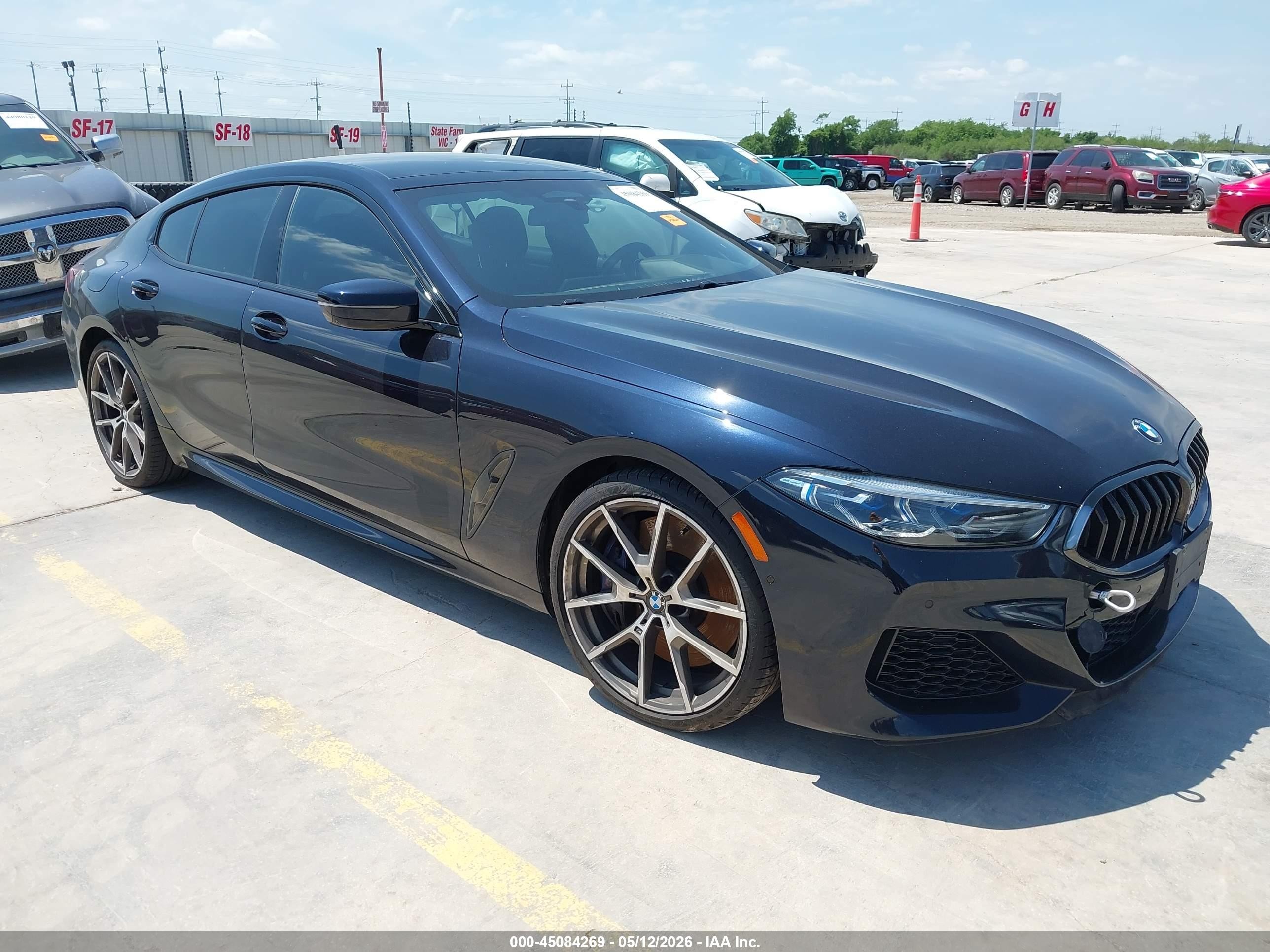 2022 BMW 8 Series M850i, VIN WBAGV8C01NCJ37008 — Mechanical