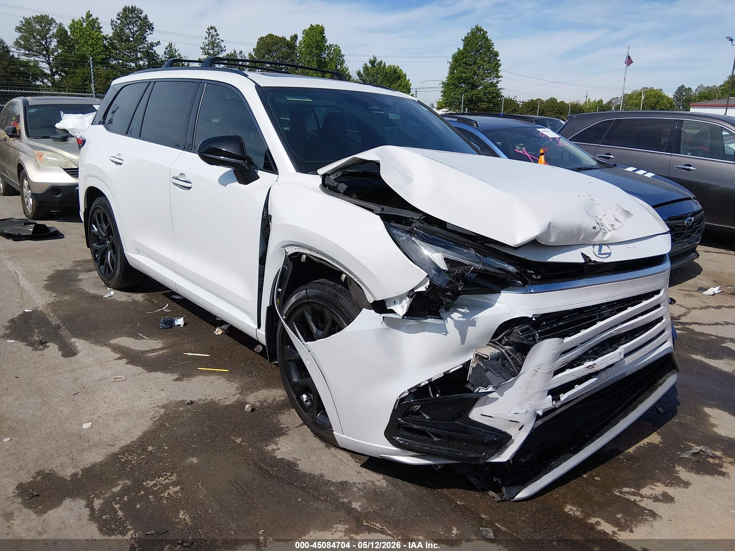 2024 Lexus TX 500h F Sport Premium, VIN 5TDABAB67RS001467 — Front end