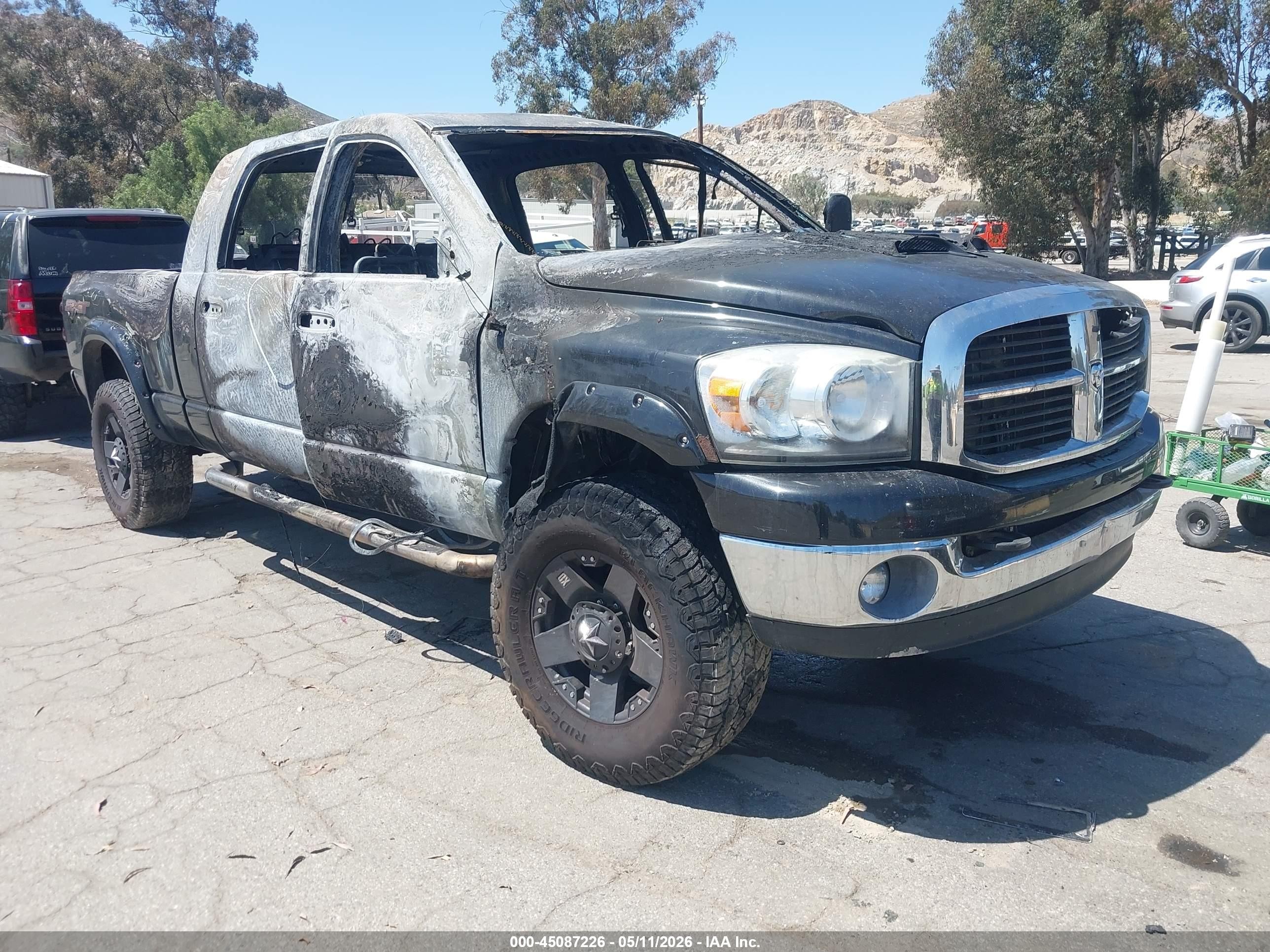 2008 Dodge 2500 SXT, VIN 3D7KS29A78G122569 — Interior fire