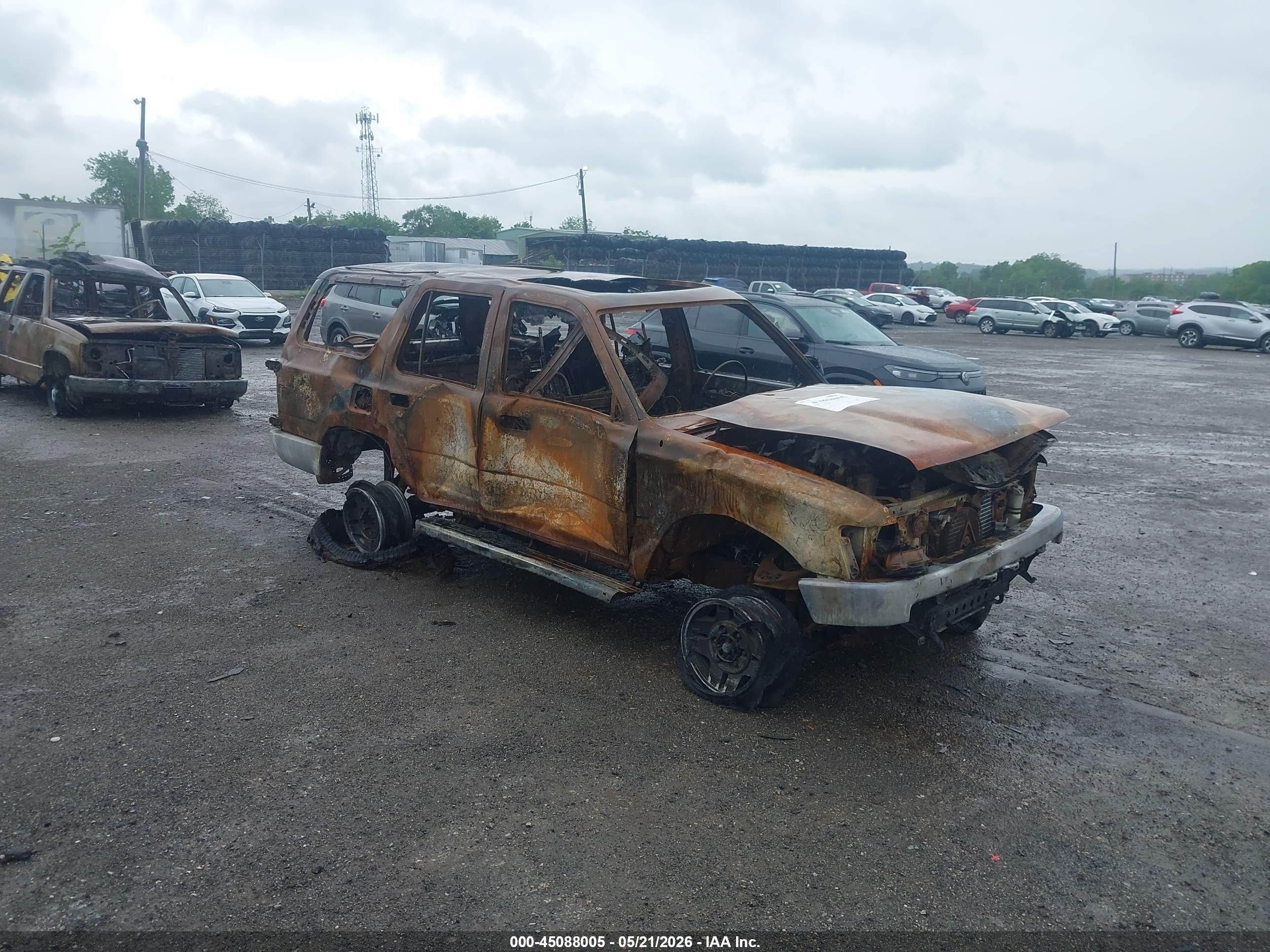 1991 Toyota 4Runner, VIN JT3VN39W2M8020388 — Engine fire