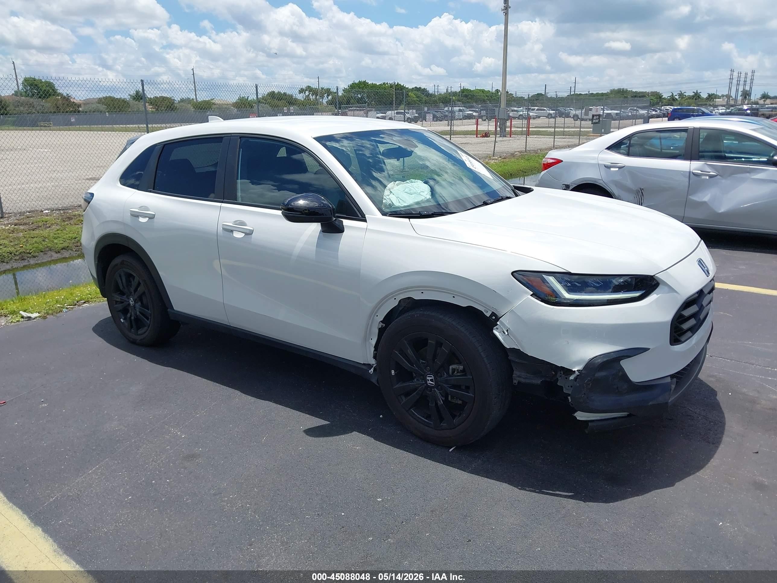 2026 Honda HR-V Sport, VIN 3CZRZ1H53TM710704 — Front end