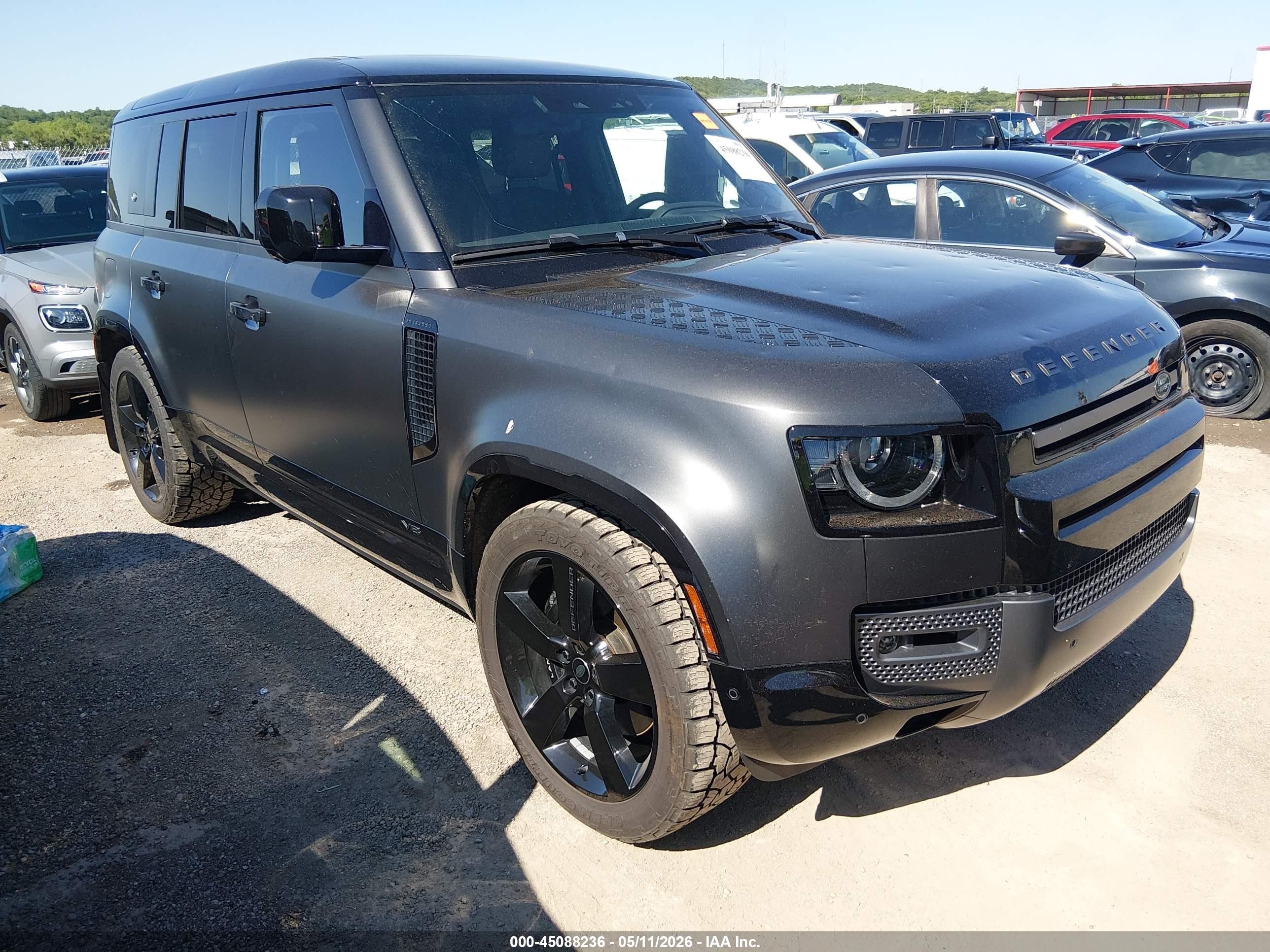 2023 Land Rover Defender V8, VIN SALEWEEEXP2164241 — Град
