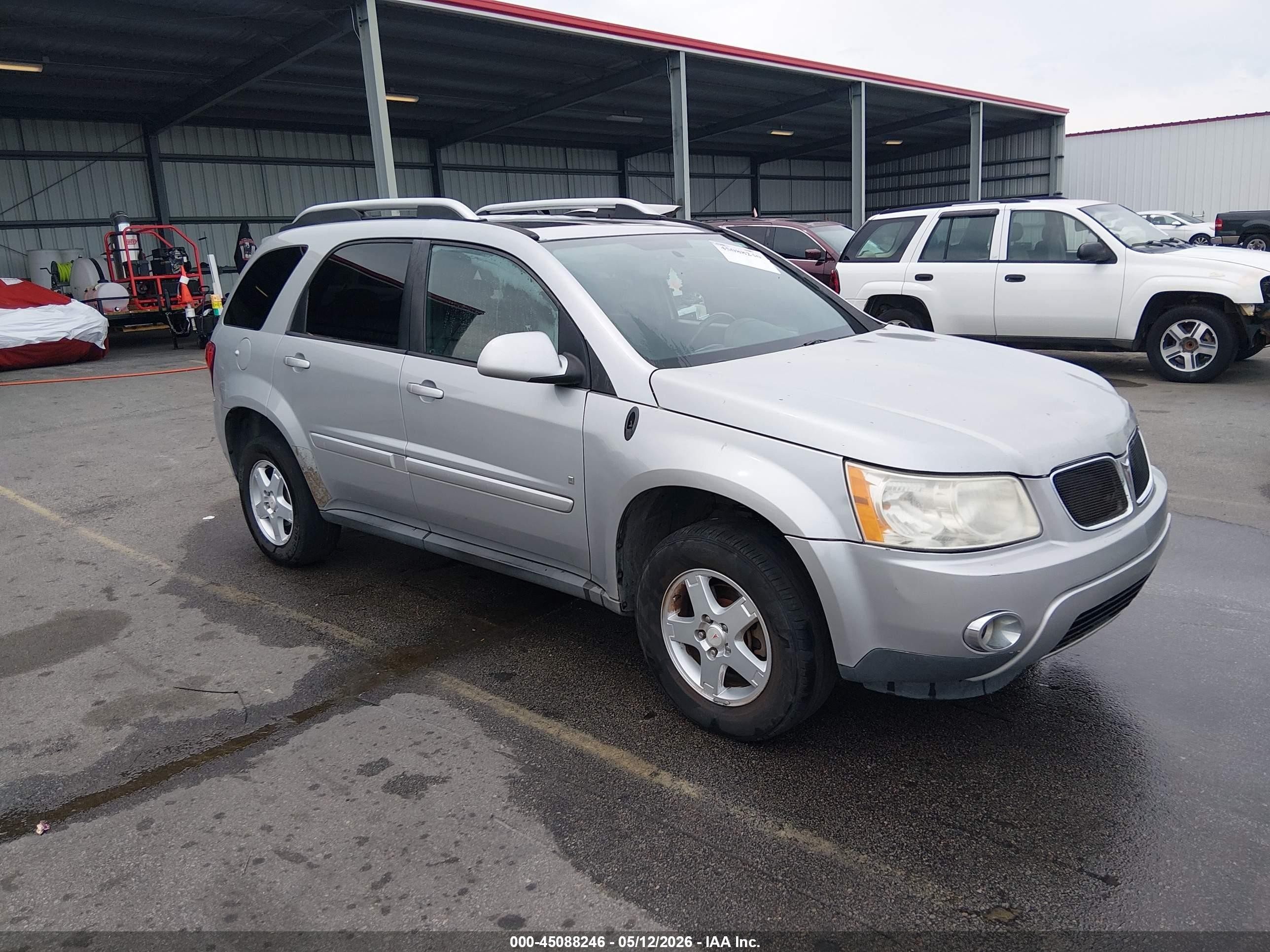 2006 Pontiac Torrent, VIN 2CKDL73F466028555 — Side