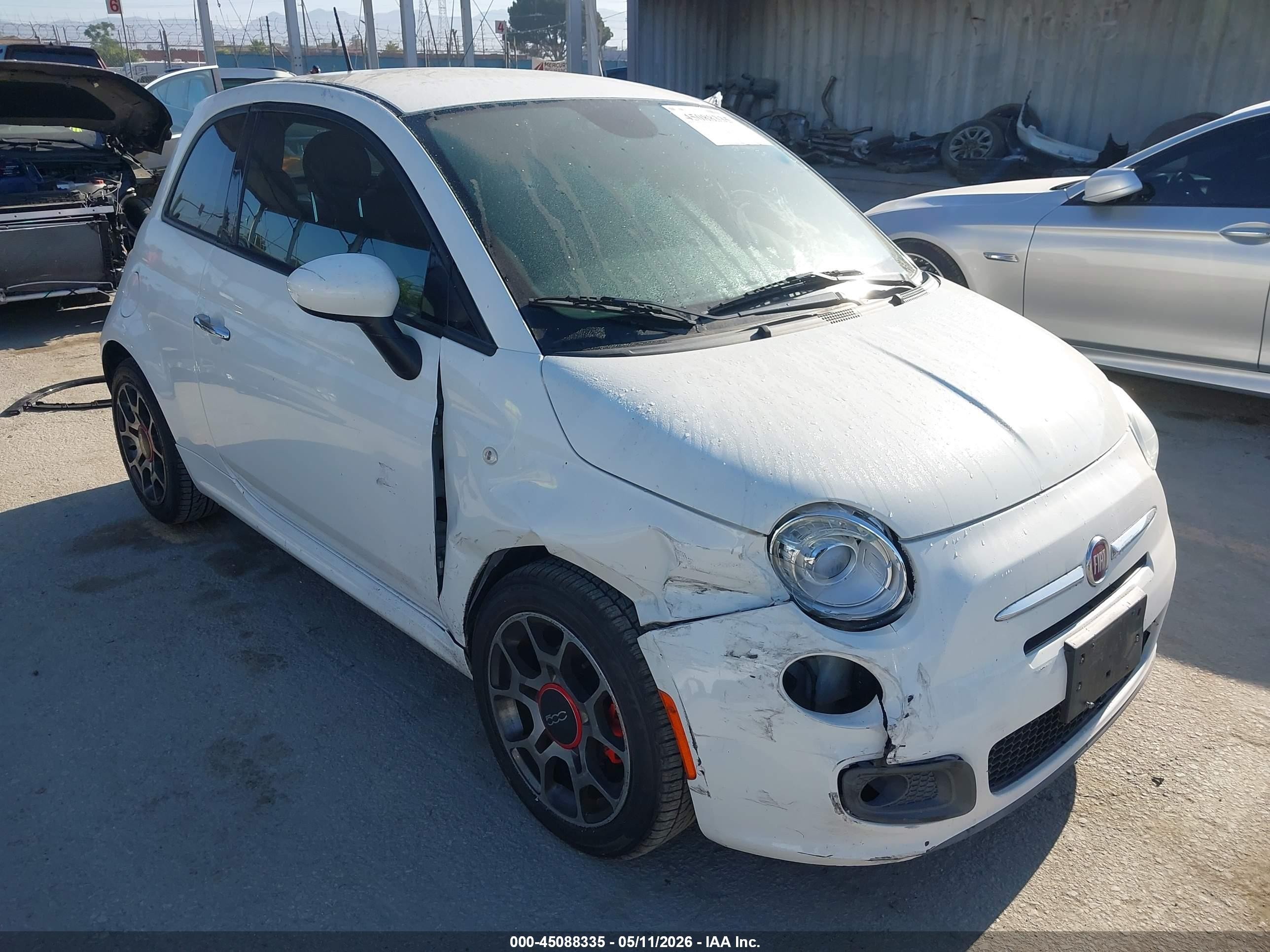2014 FIAT 500 Sport, VIN 3C3CFFBR8ET184886 — Front end